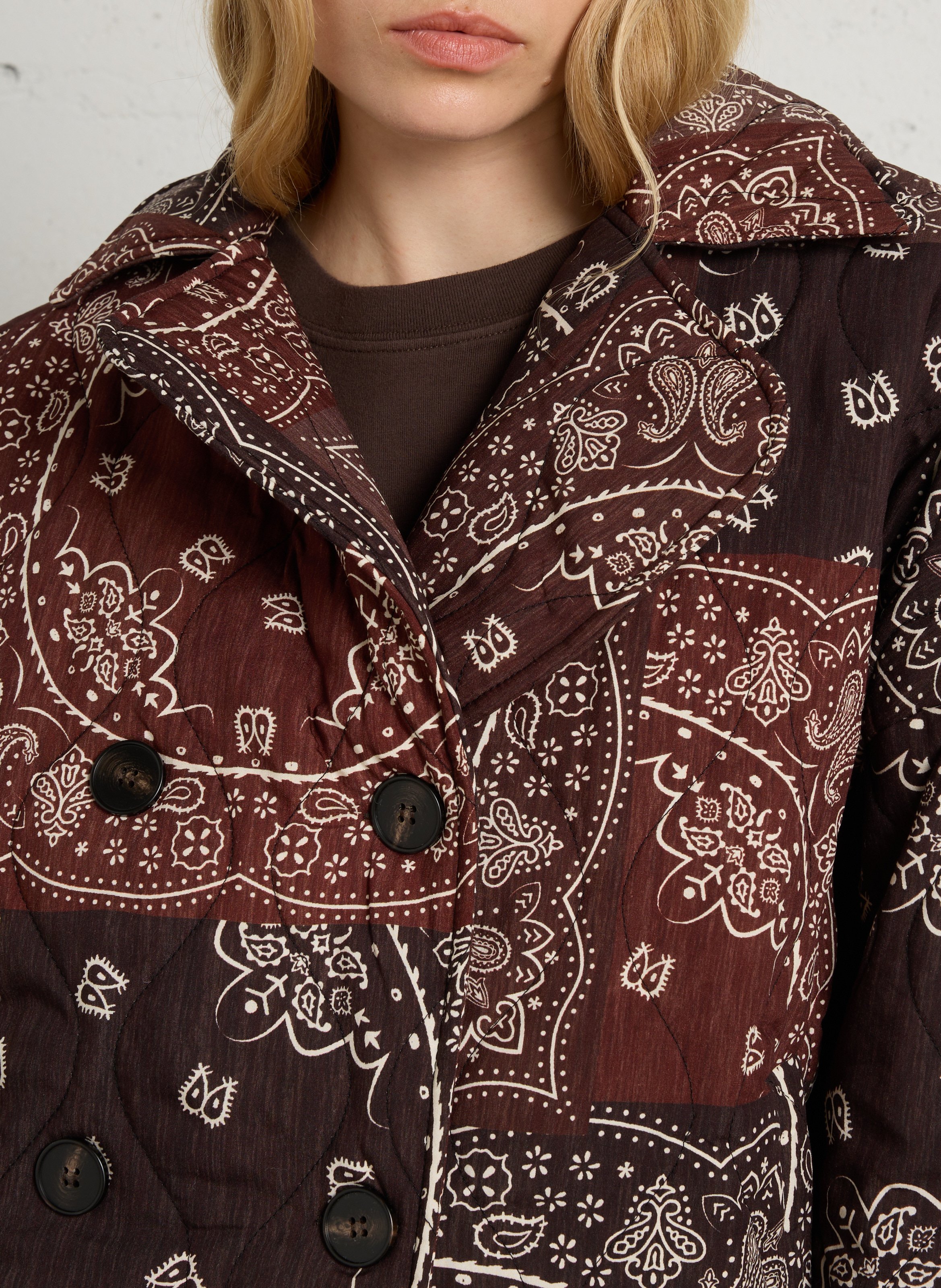 Weit geschnittene Jacke mit Reverskragen und Print AOKYANOS Braun