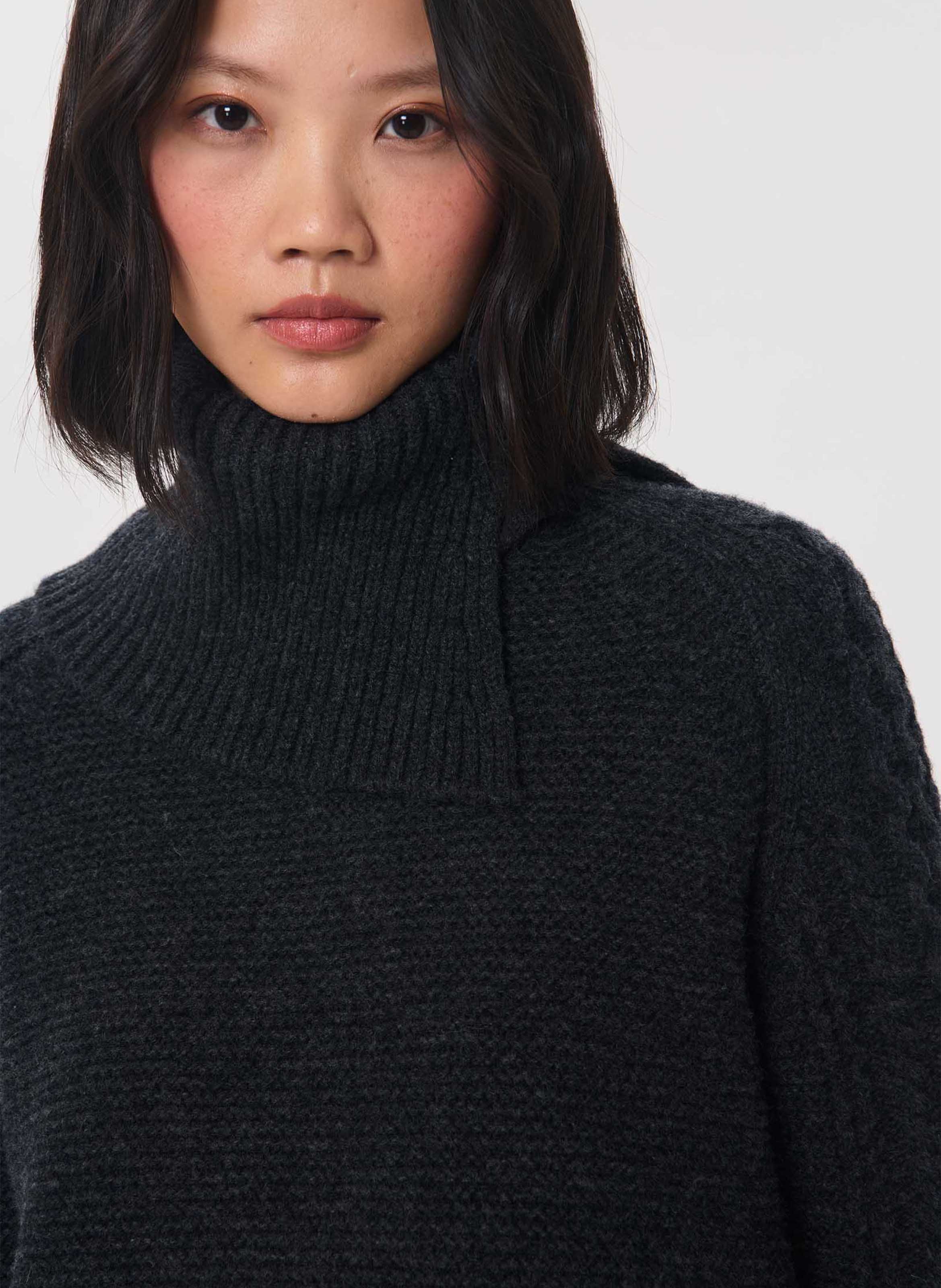 Straight round-neck wool jumper TARA JARMON Grey