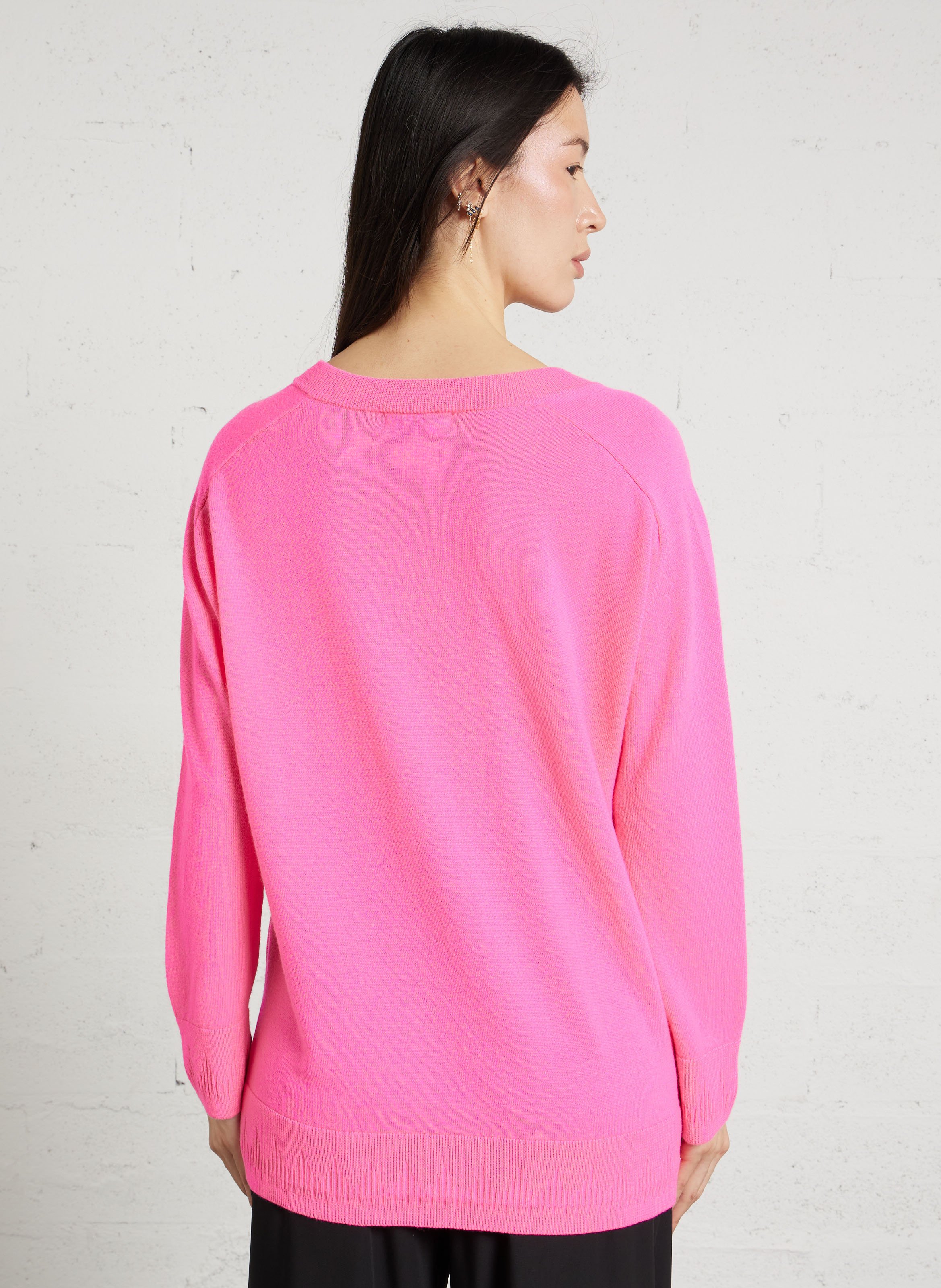 Loose-fit wool V-neck sweater MAISON ANJE Pink