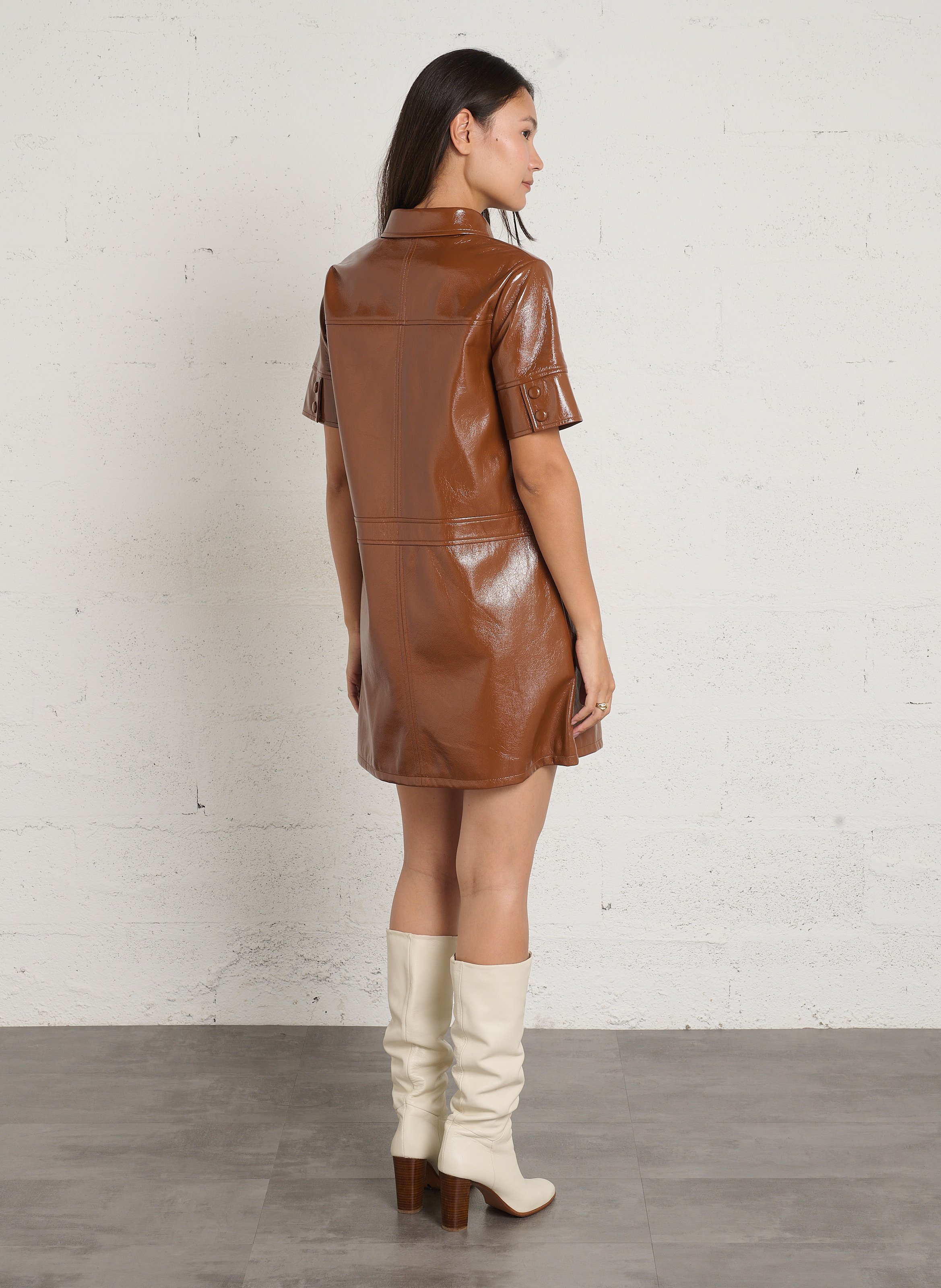 Short dress with classic vinyl look SUNCOO Beige