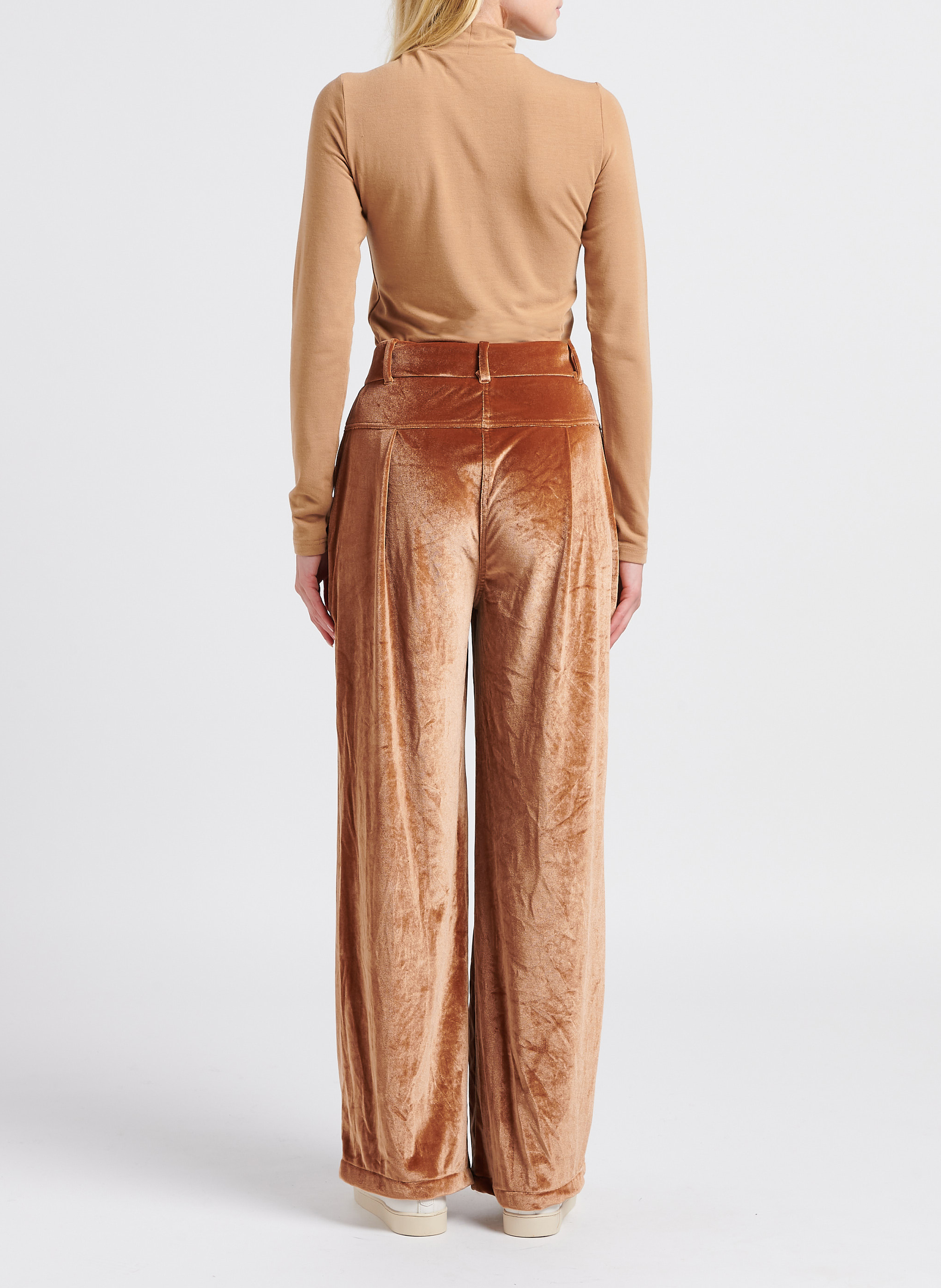 Weite Samthose mit hohem Bund STELLA PARDO Braun