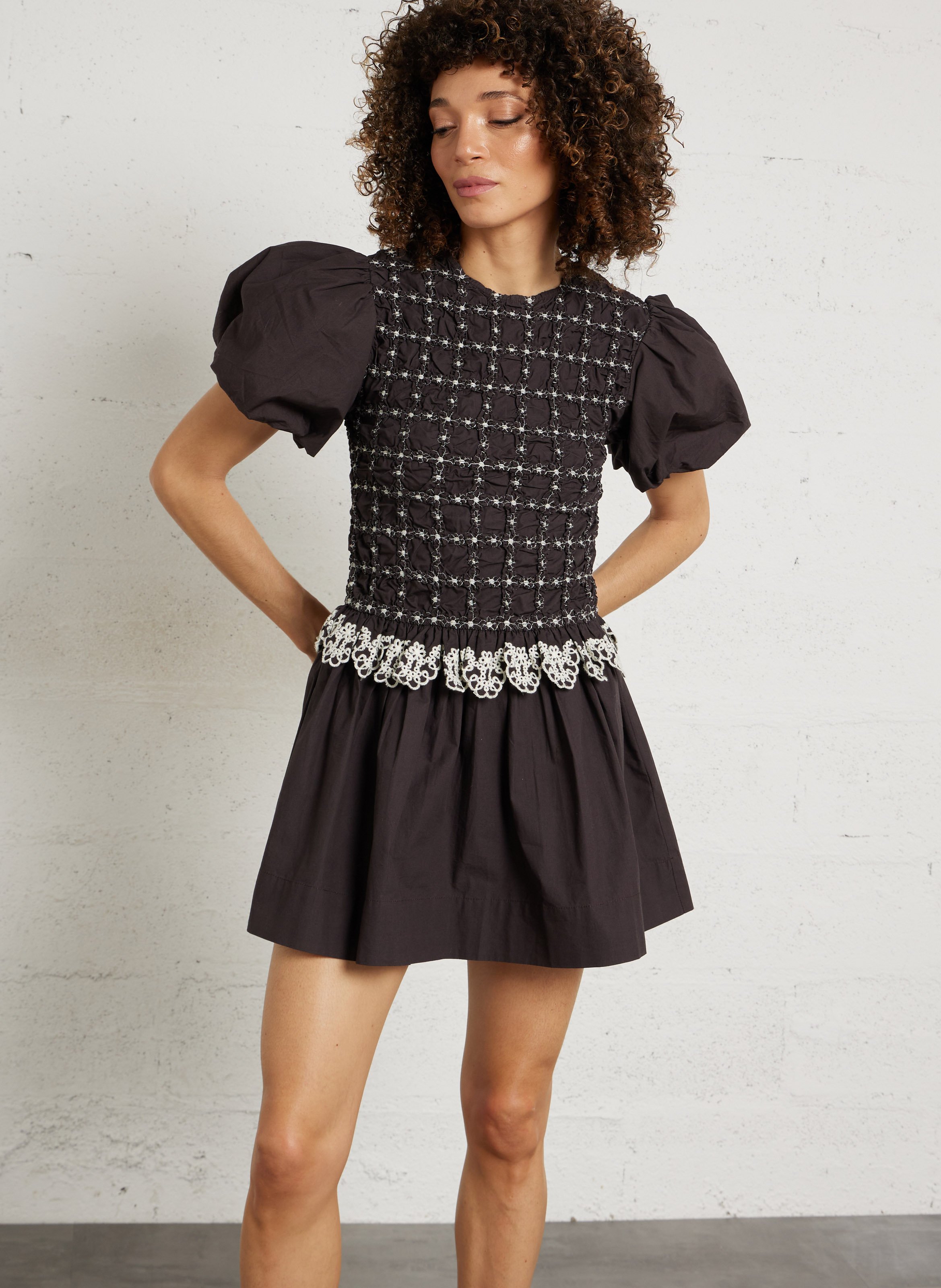 Korte jurk van biokatoen DAMSON MADDER Zwart