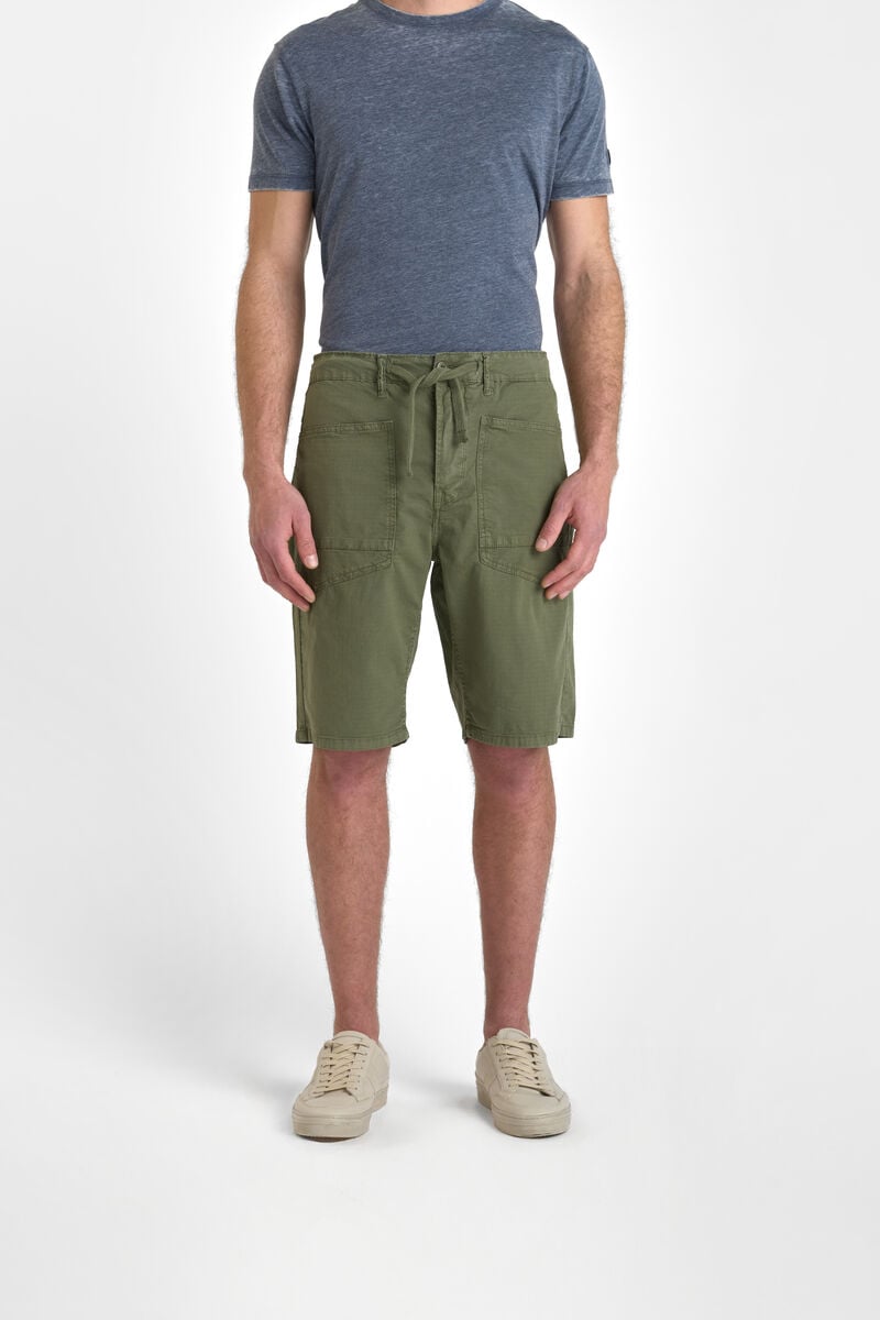 Buttoned Bermuda Shorts LE TEMPS DES CERISES Khaki