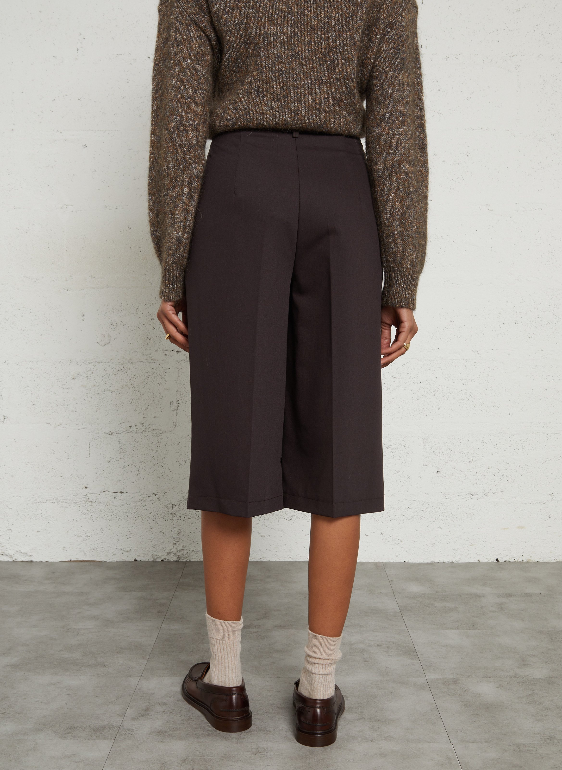 Gerade geschnittene, weite Bundfalten-Bermudashorts IMPERIAL Braun