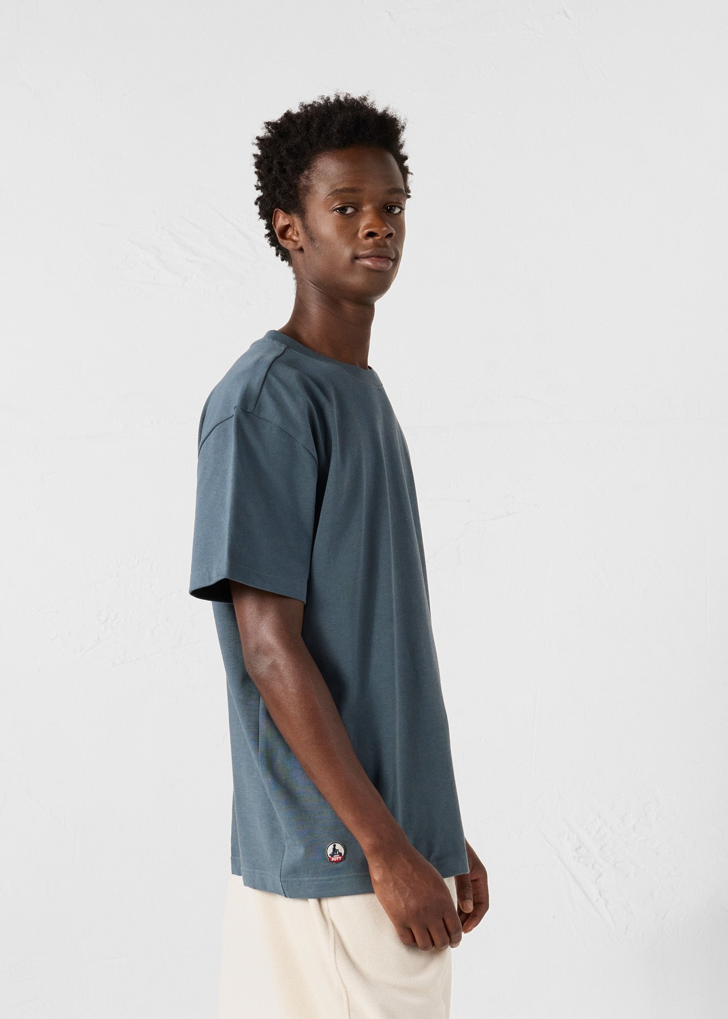 Round neck t-shirt in bluestone color Andrea JOTT Blue
