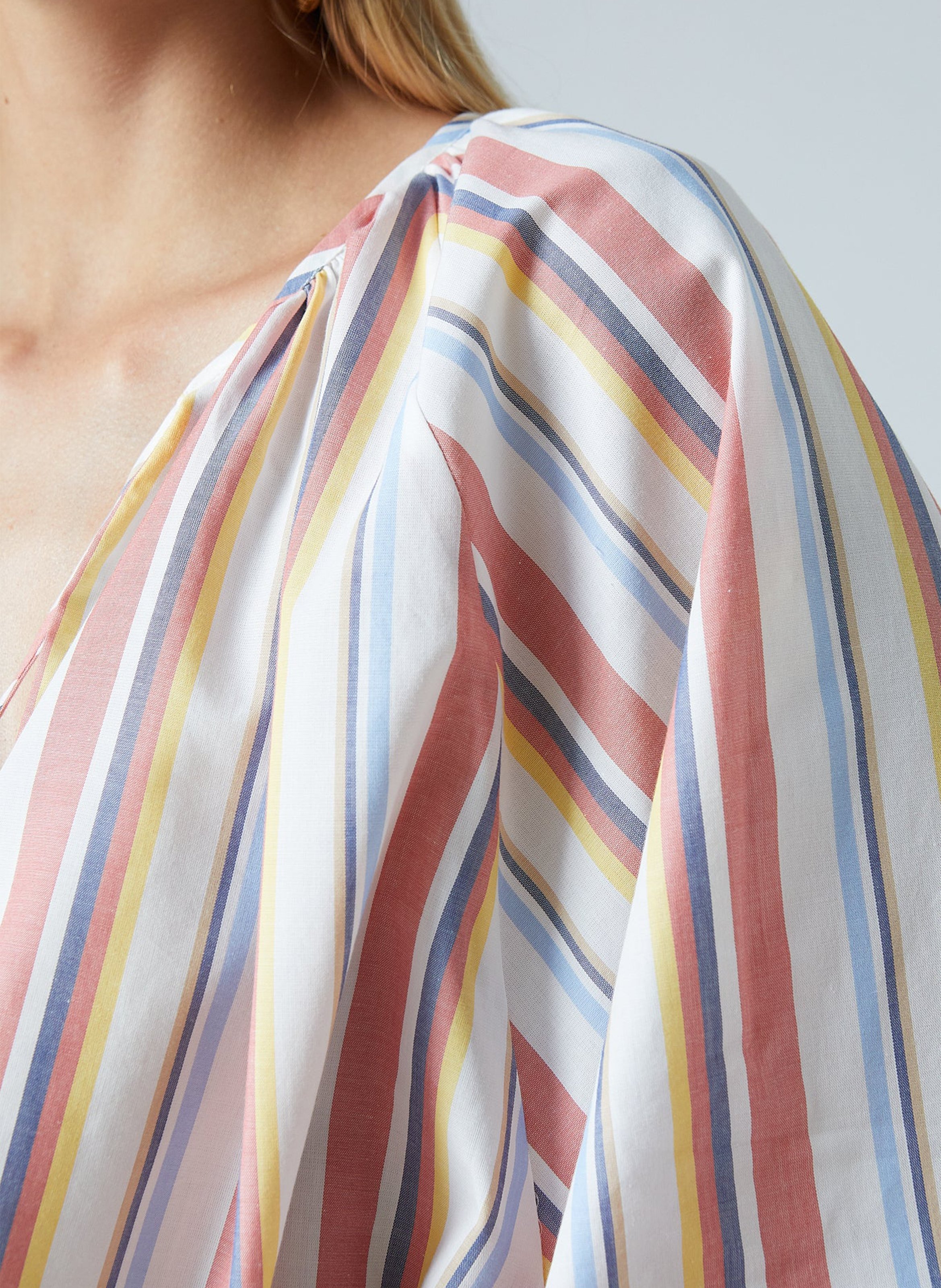 Gestreifte Bluse mit Tunika-Kragen THE LABEL EDITION Mehrfarbig