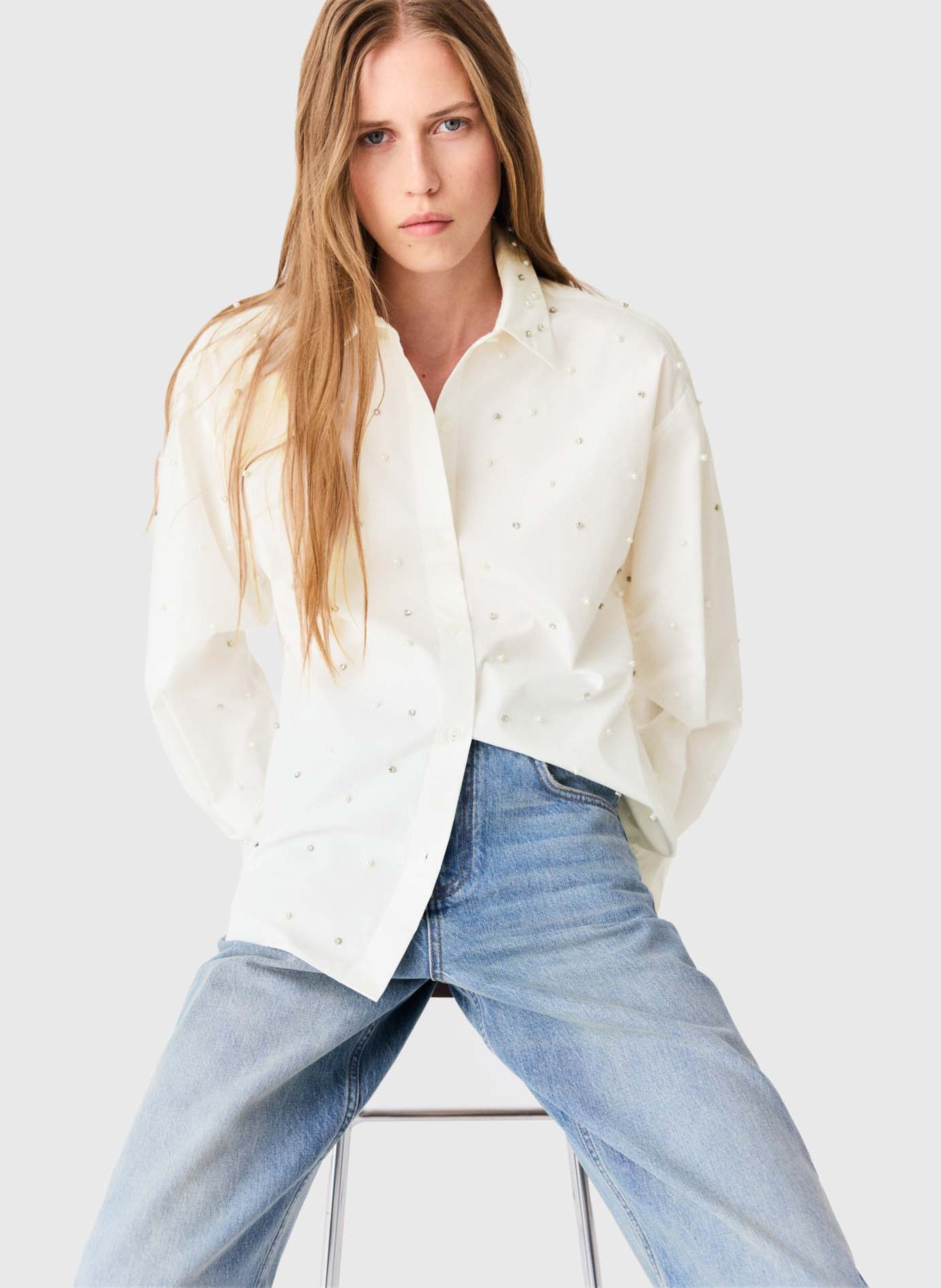 Blouse met lavallière kraag versierd met strass en parels MAJE Wit