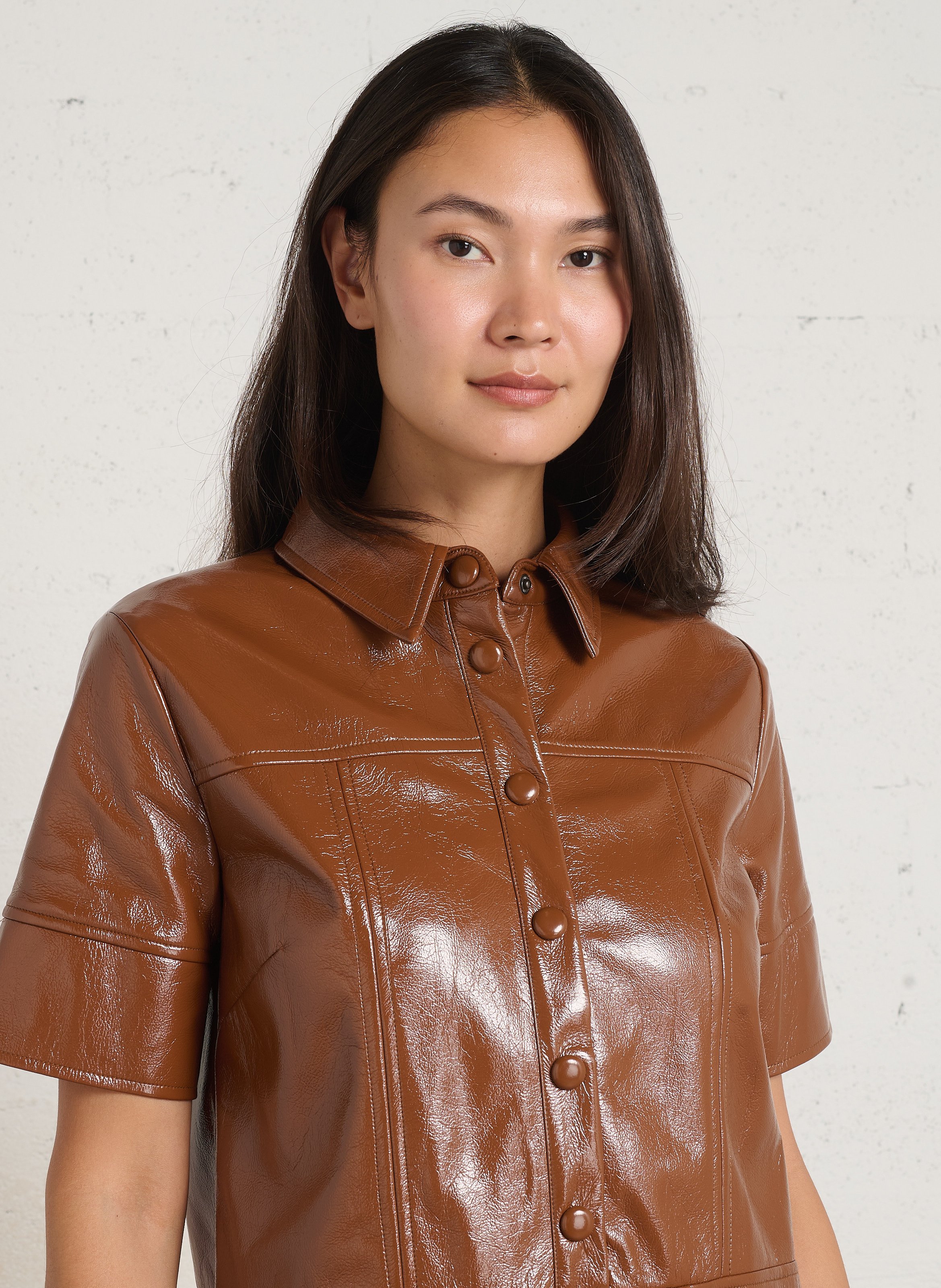 Short dress with classic vinyl look SUNCOO Beige