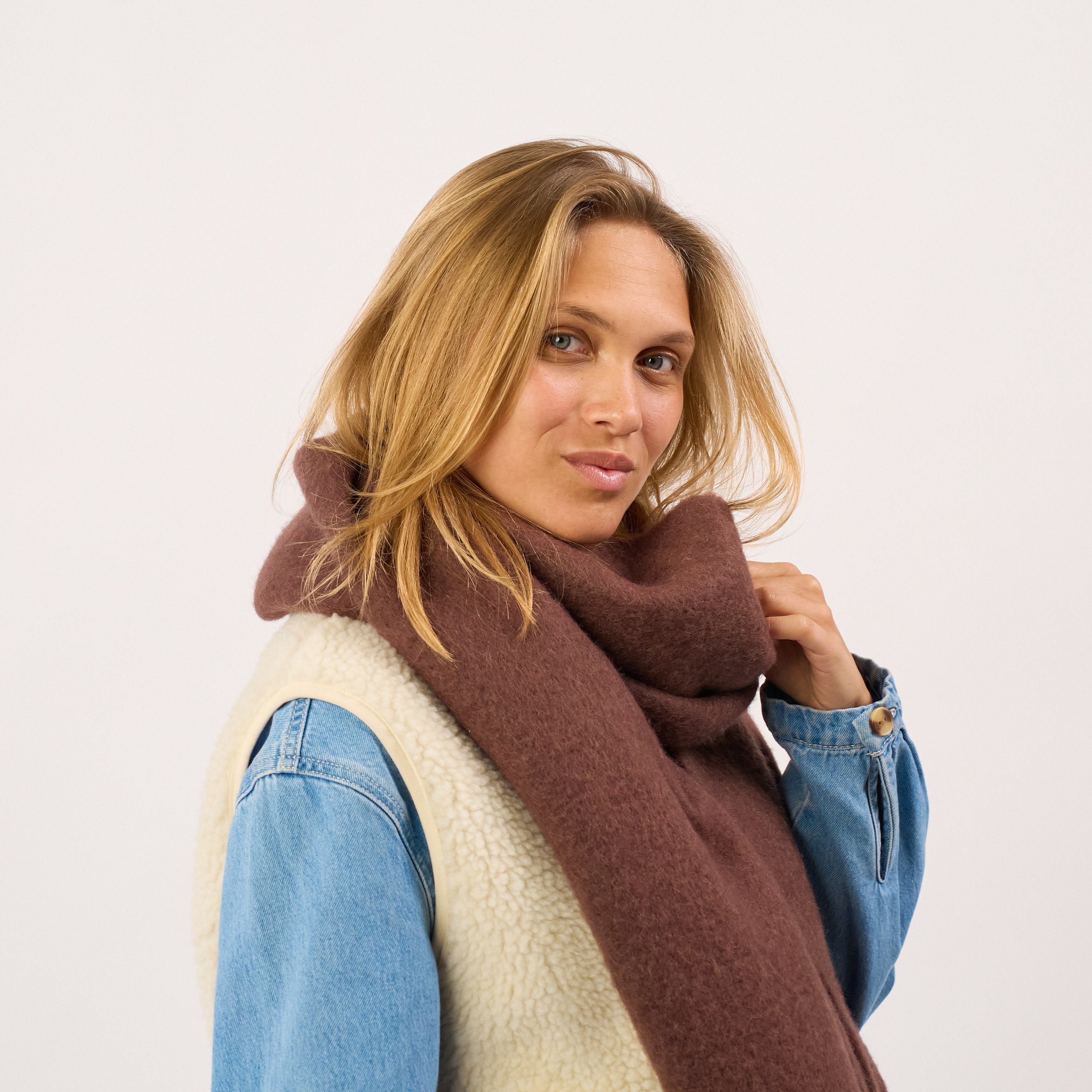 Wide wool scarf BILLYBELT Brown