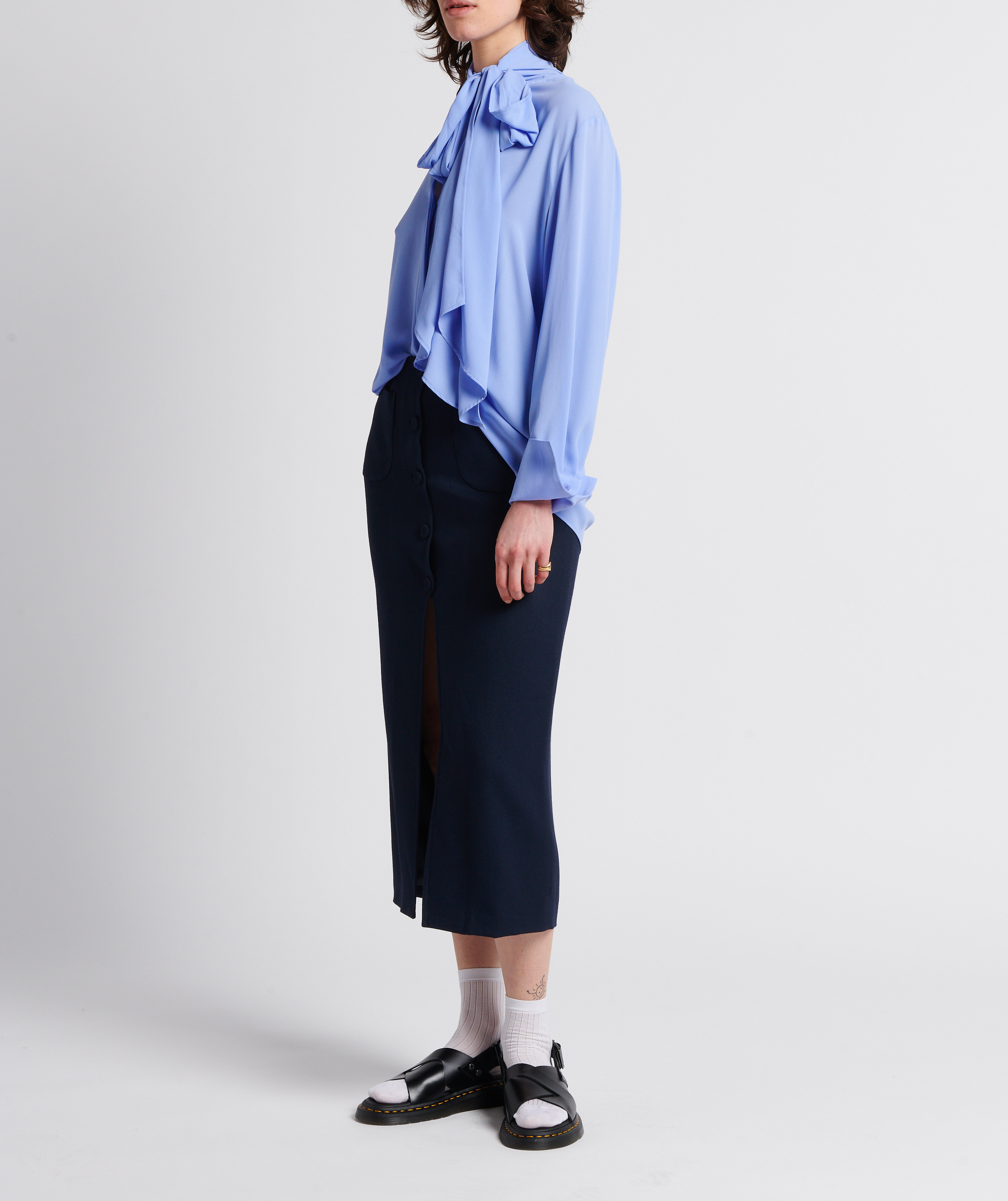 Camisa holgada fruncida con cuello lazado MARGAUX LONNBERG Morado