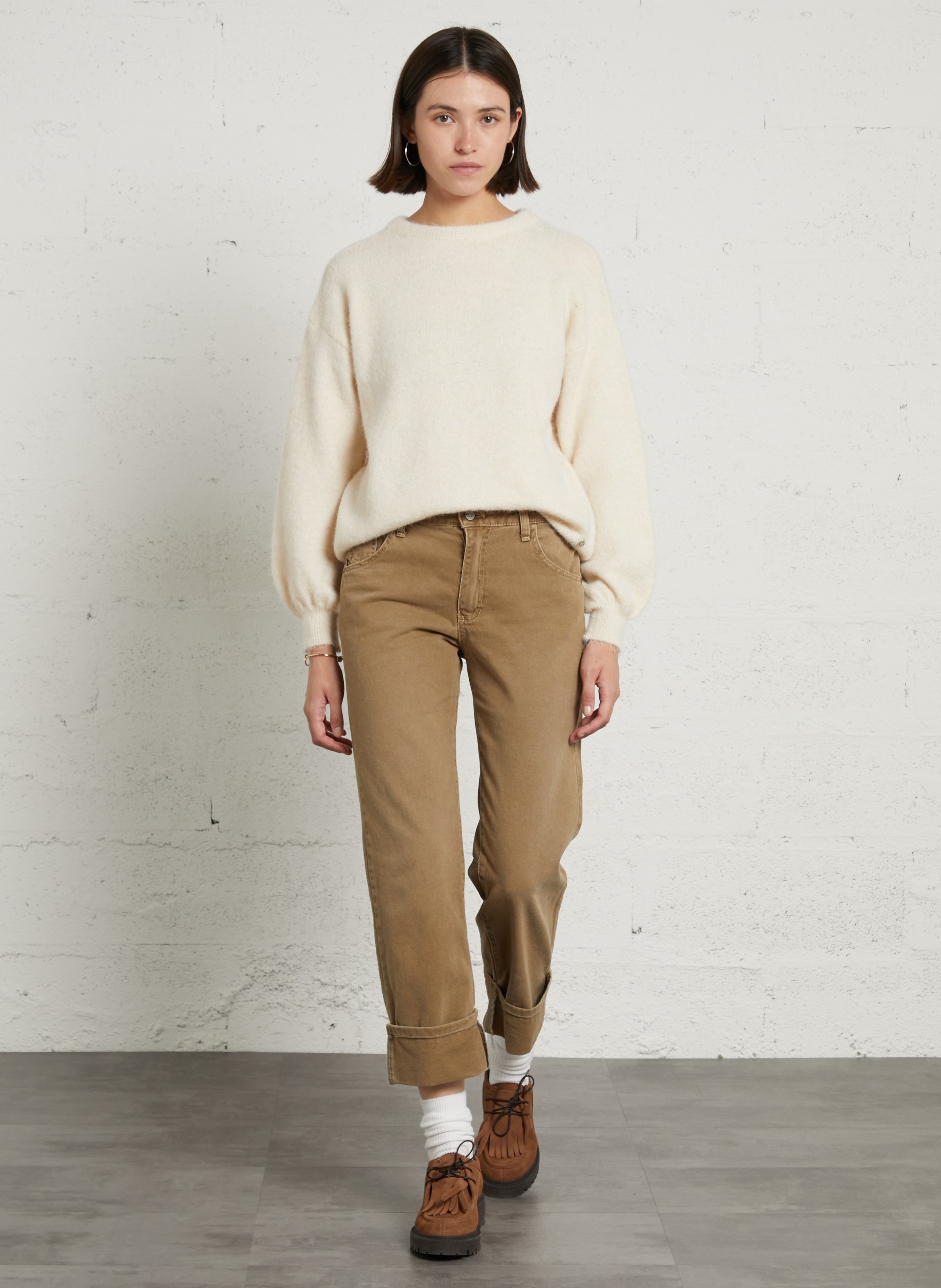 Rechte, gebreide trui met ronde hals PLEASE Beige