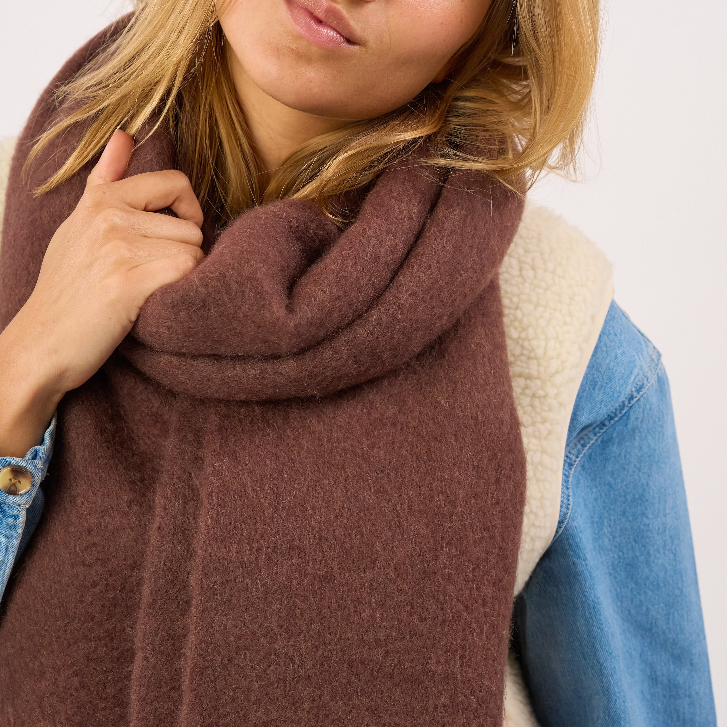Wide wool scarf BILLYBELT Brown