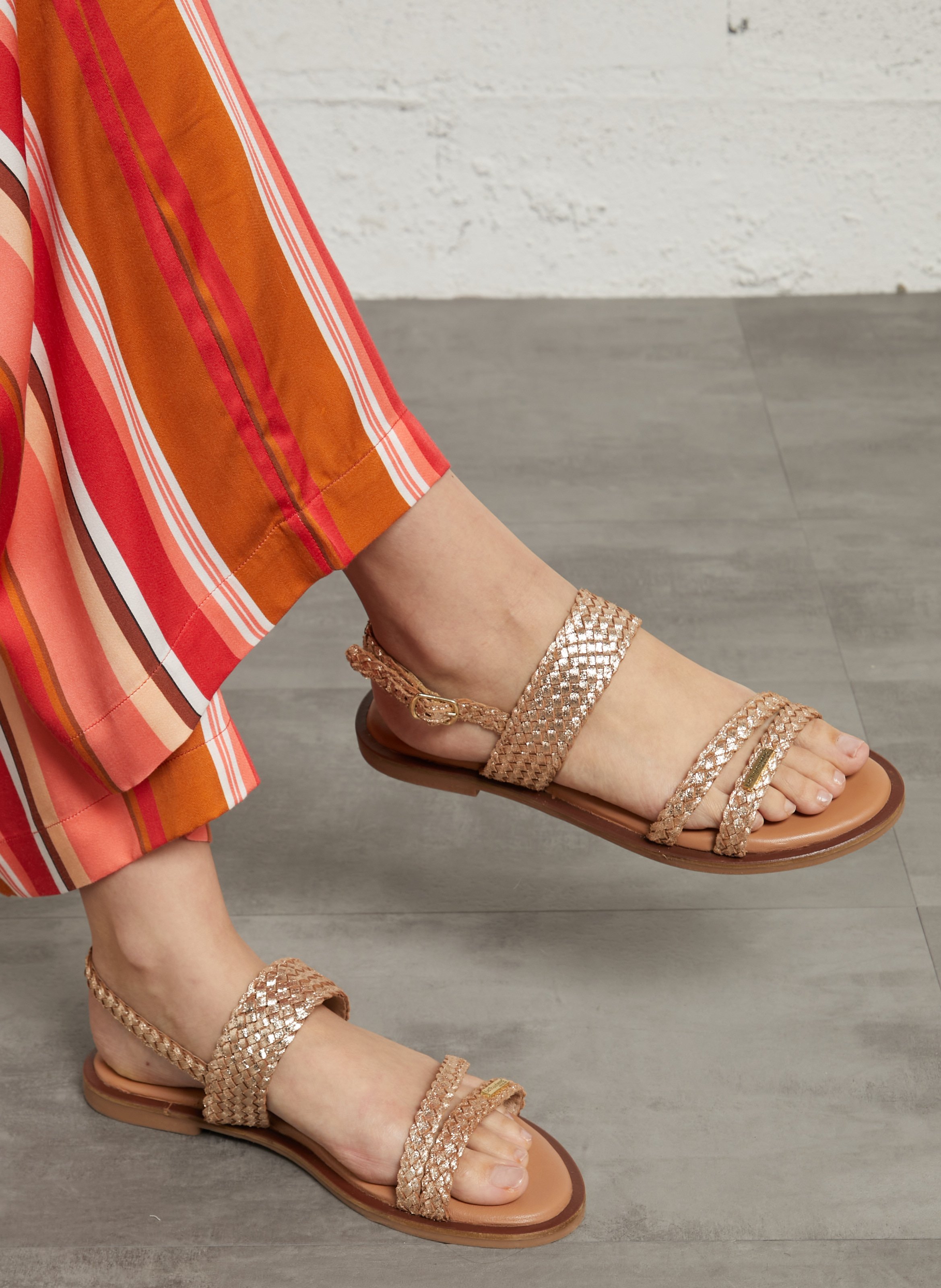 Sandales plates en cuir tressé LES TROPEZIENNES PAR M.BELARBI Doré