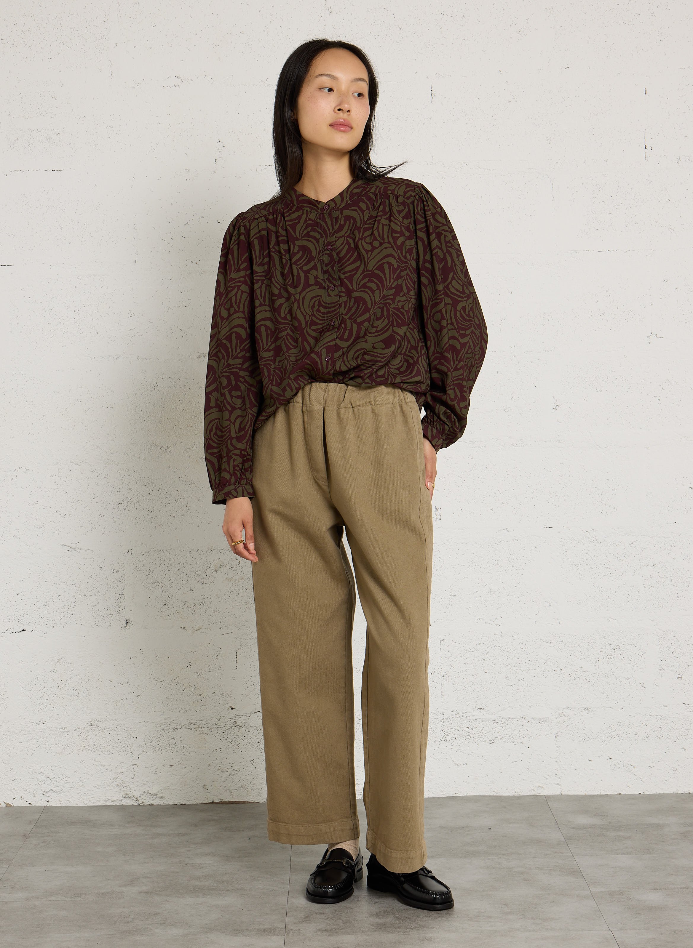 Ruimvallende blouse met print THE KORNER Paars