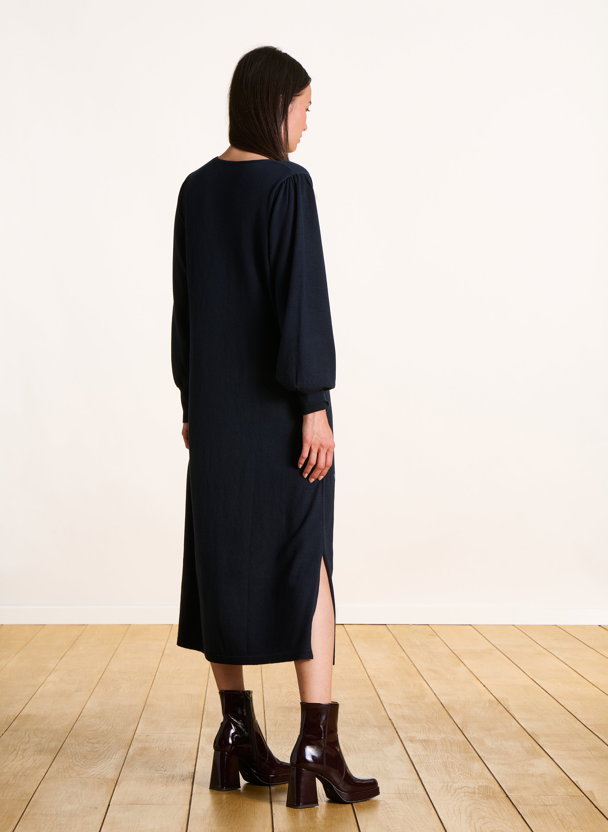 Long straight dress with round collar LA FEE MARABOUTEE Blue