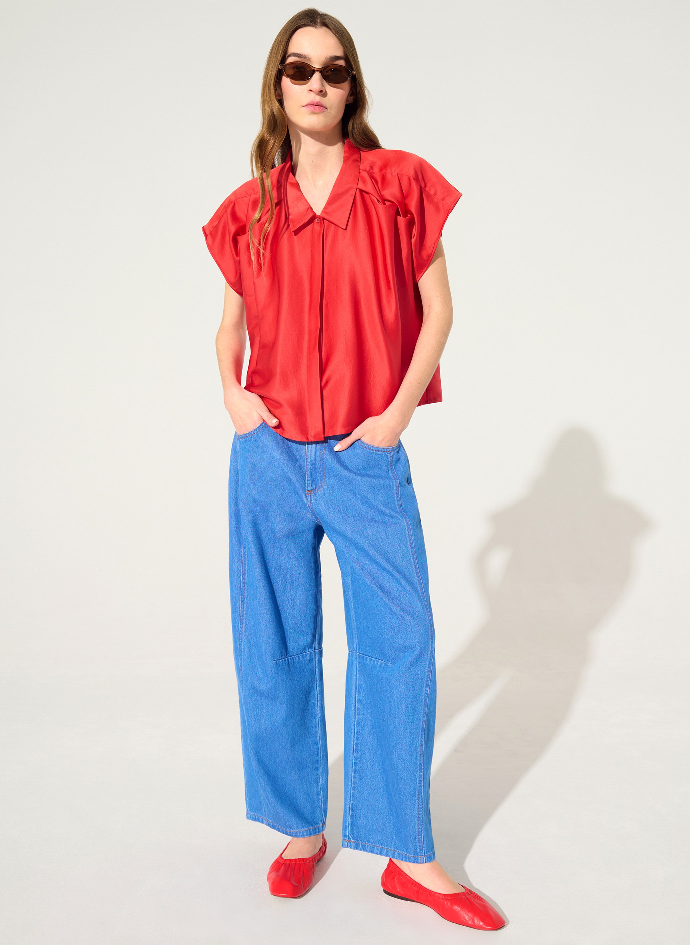 Classic-collar pleated shirt COTELAC Red