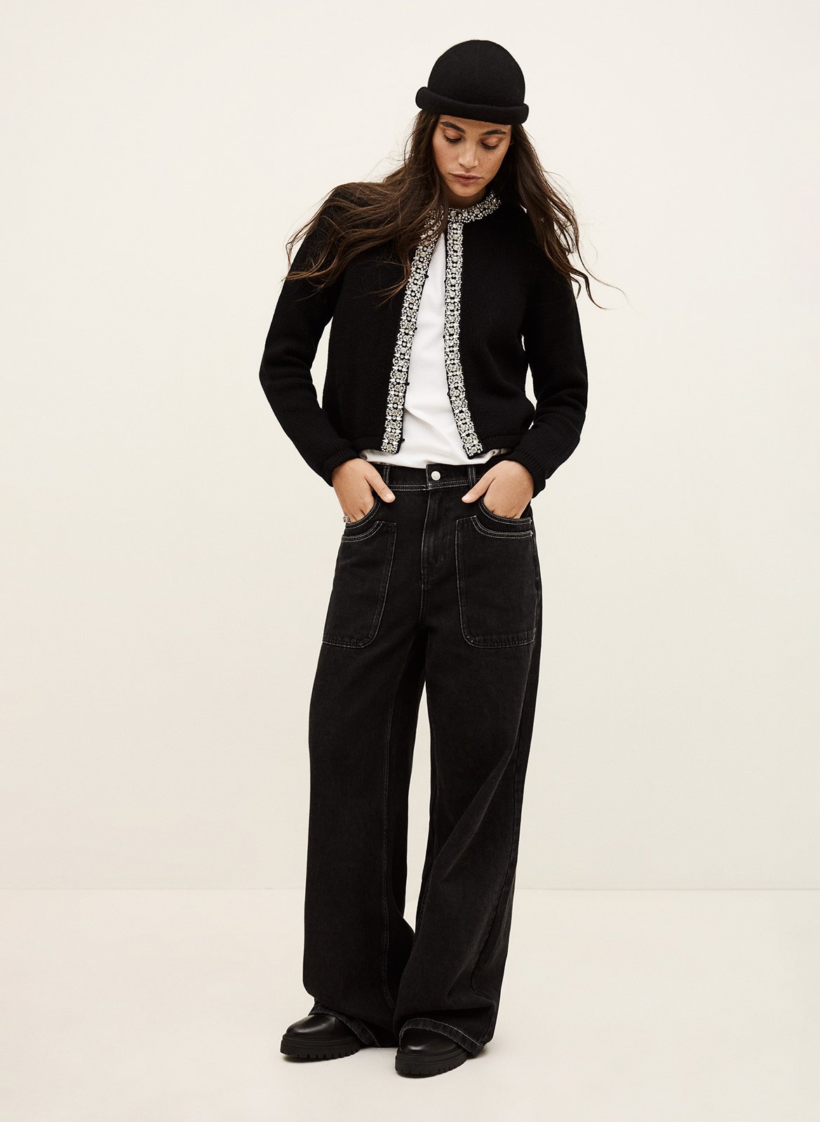 Recht vest met strass in effen breisel. BA&SH Zwart