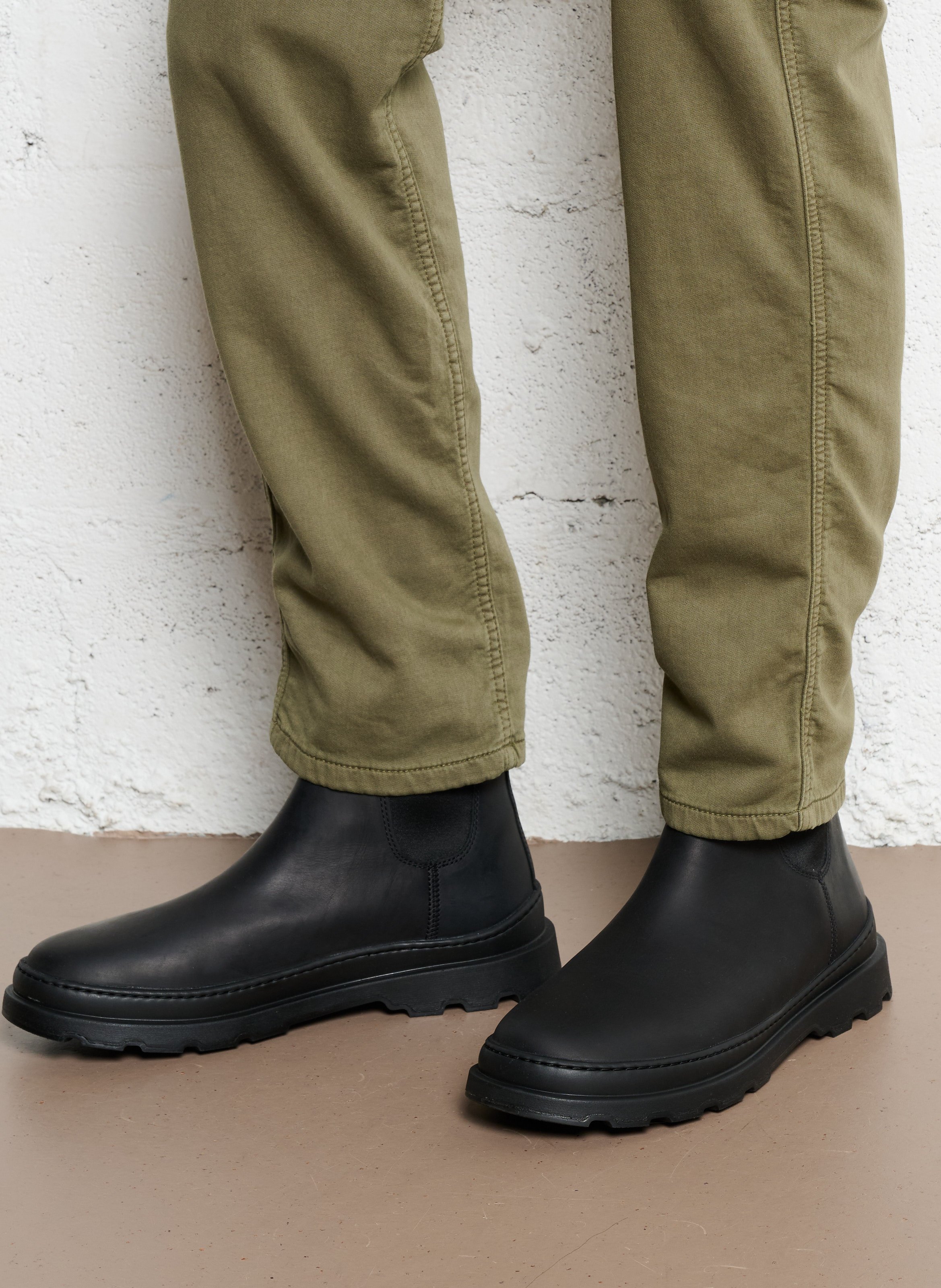 Bottines Chelsea unies en cuir mélangé CAMPER Noir