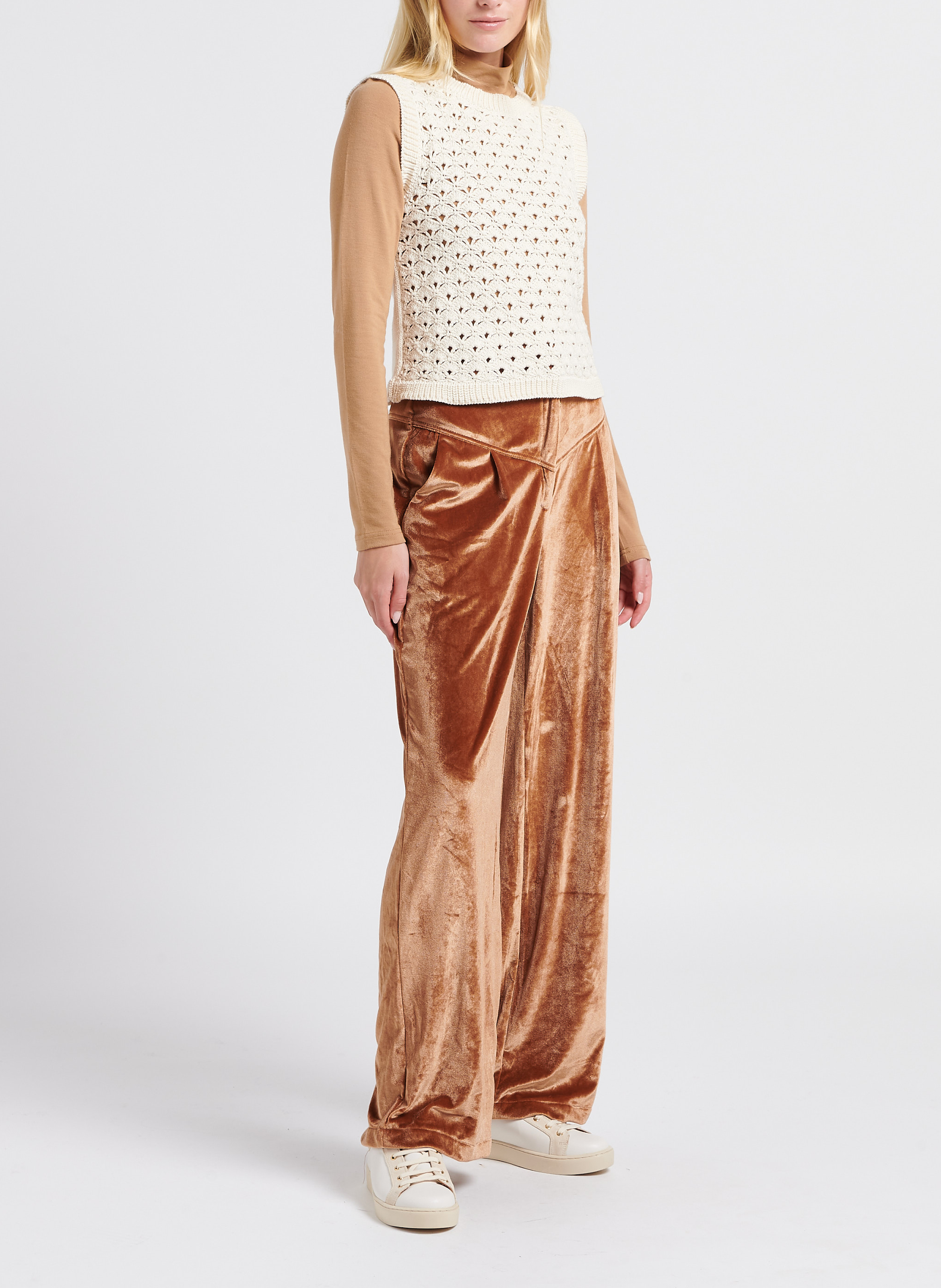 Weite Samthose mit hohem Bund STELLA PARDO Braun