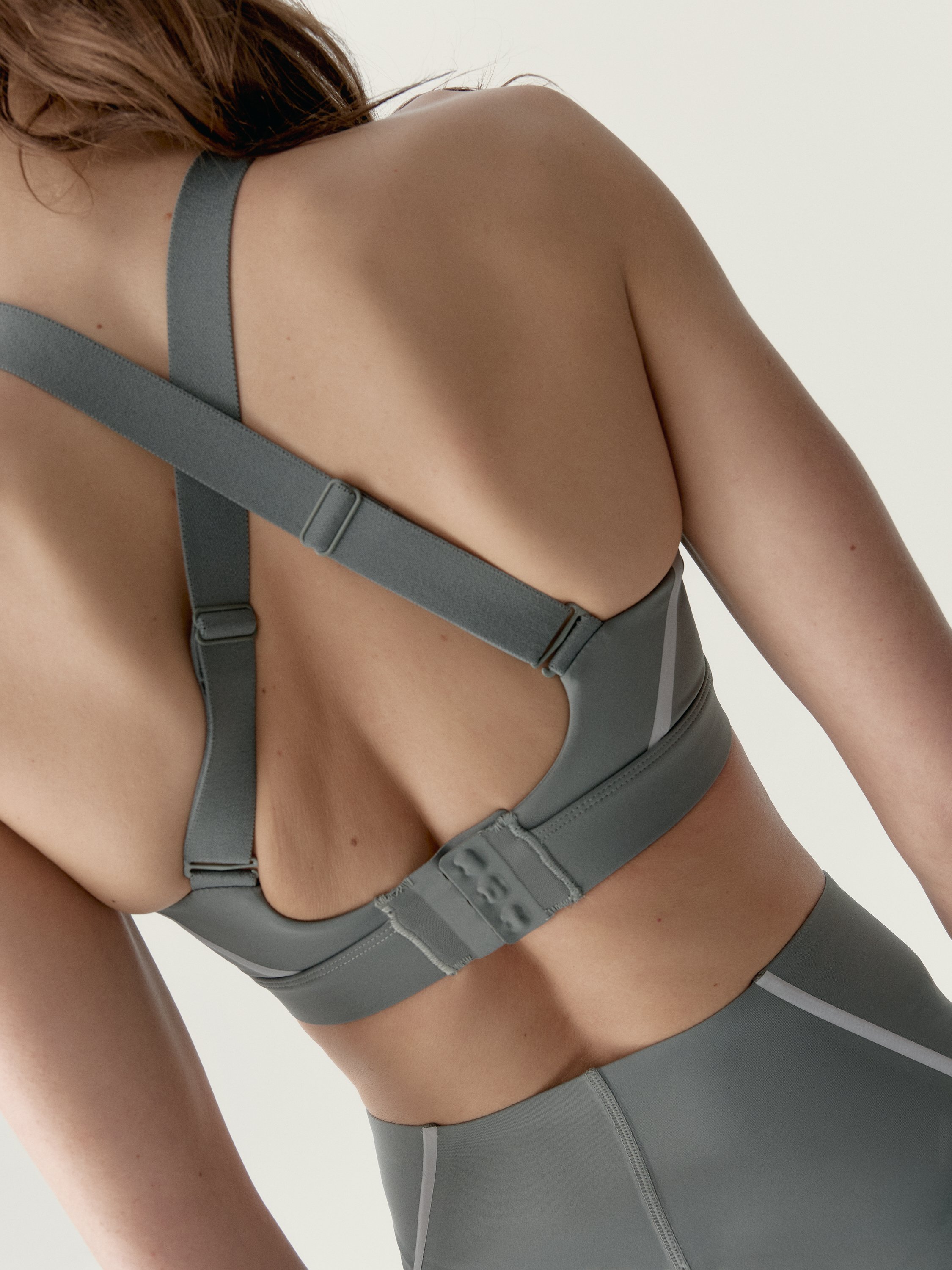 High Support Performance Sports Bra LUNA RUN BORN Green