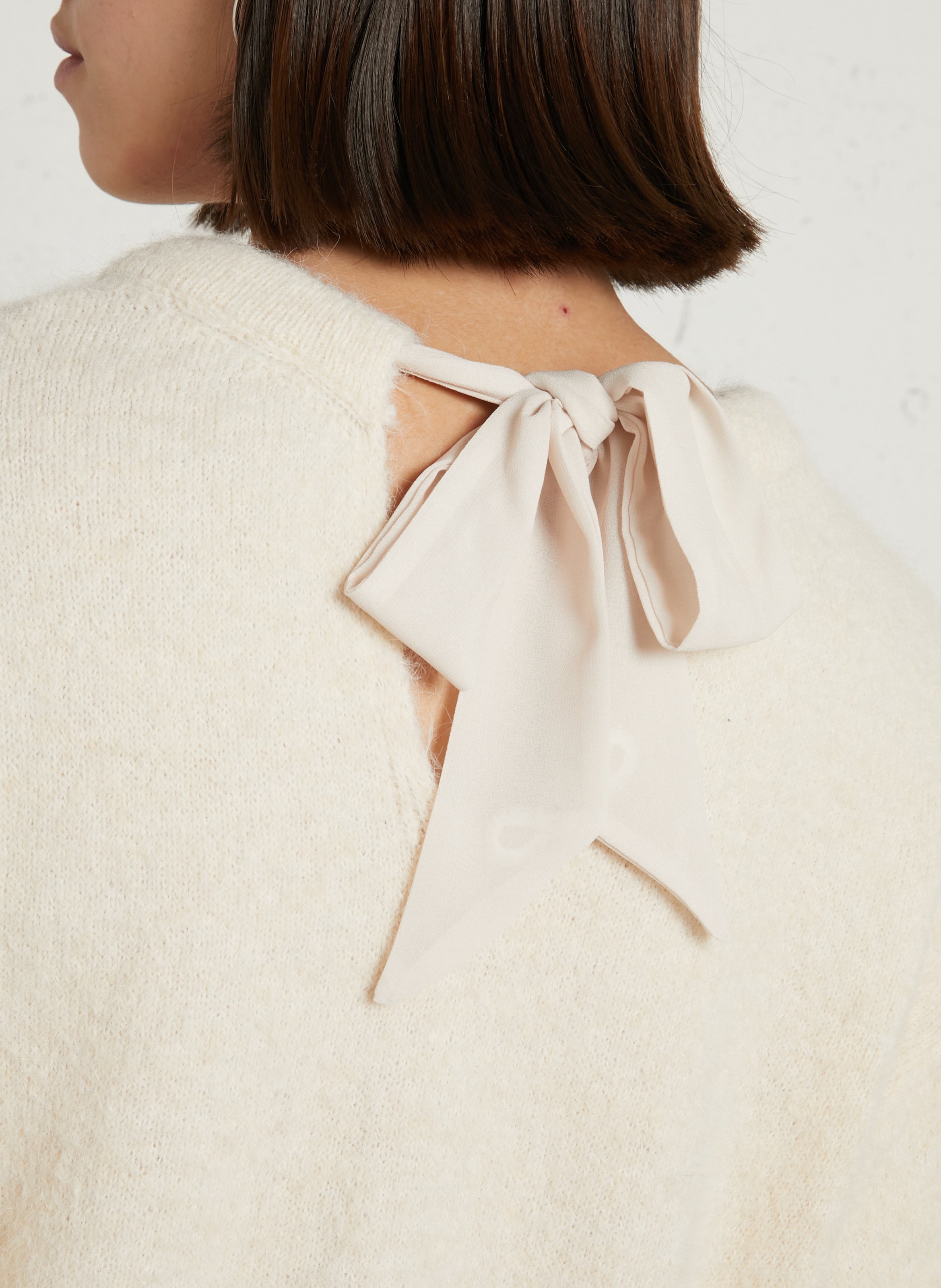Rechte, gebreide trui met ronde hals PLEASE Beige