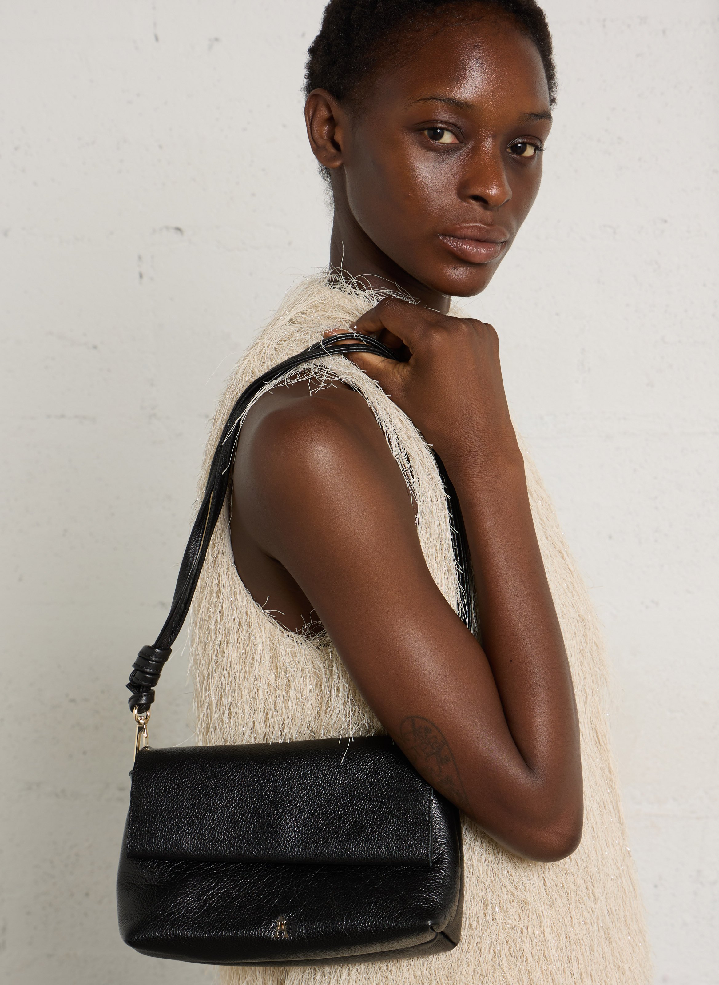 Dori leather shoulder bag CRAIE STUDIO Black