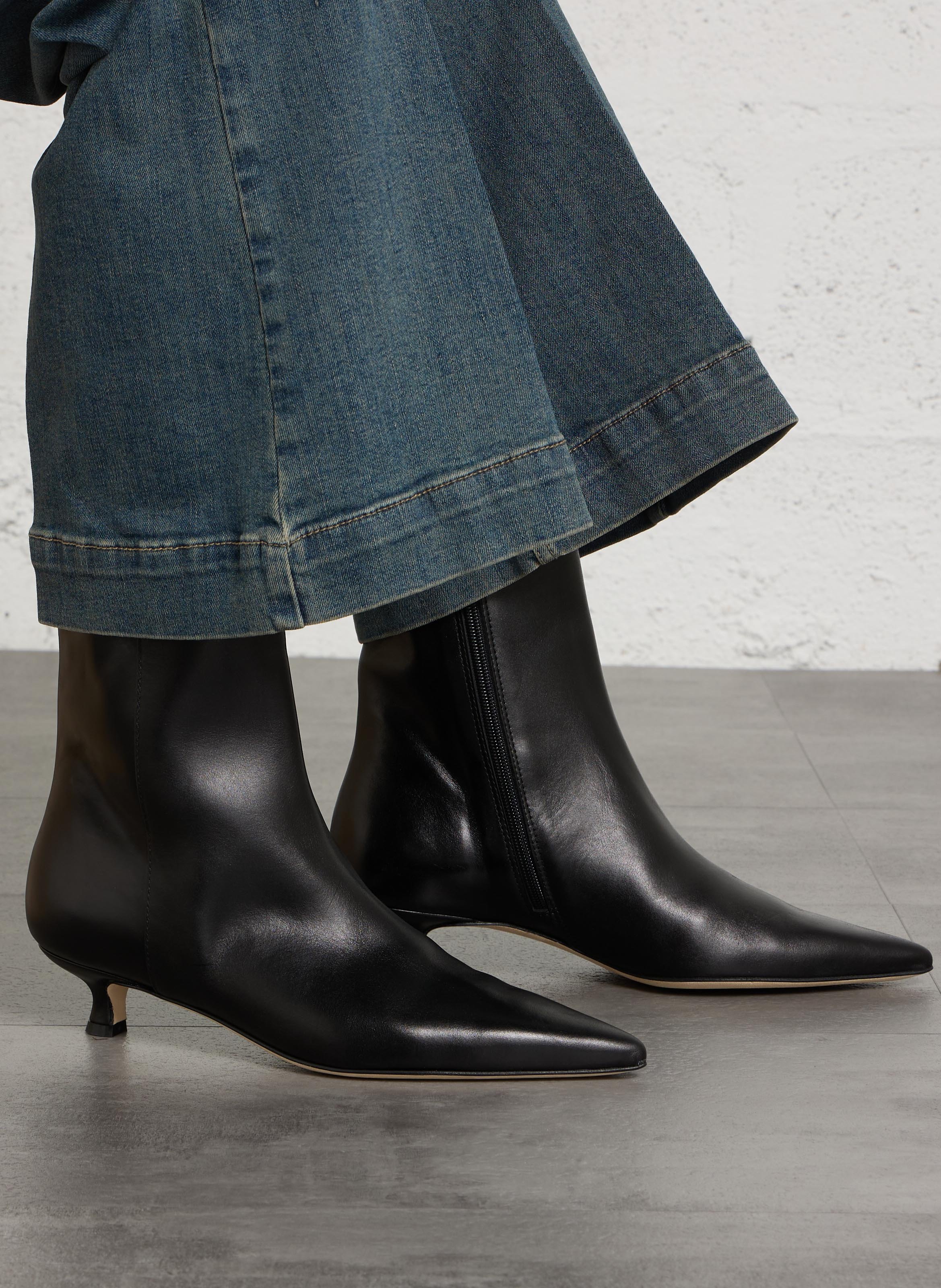 Bottines bout pointu en cuir ODARE Noir
