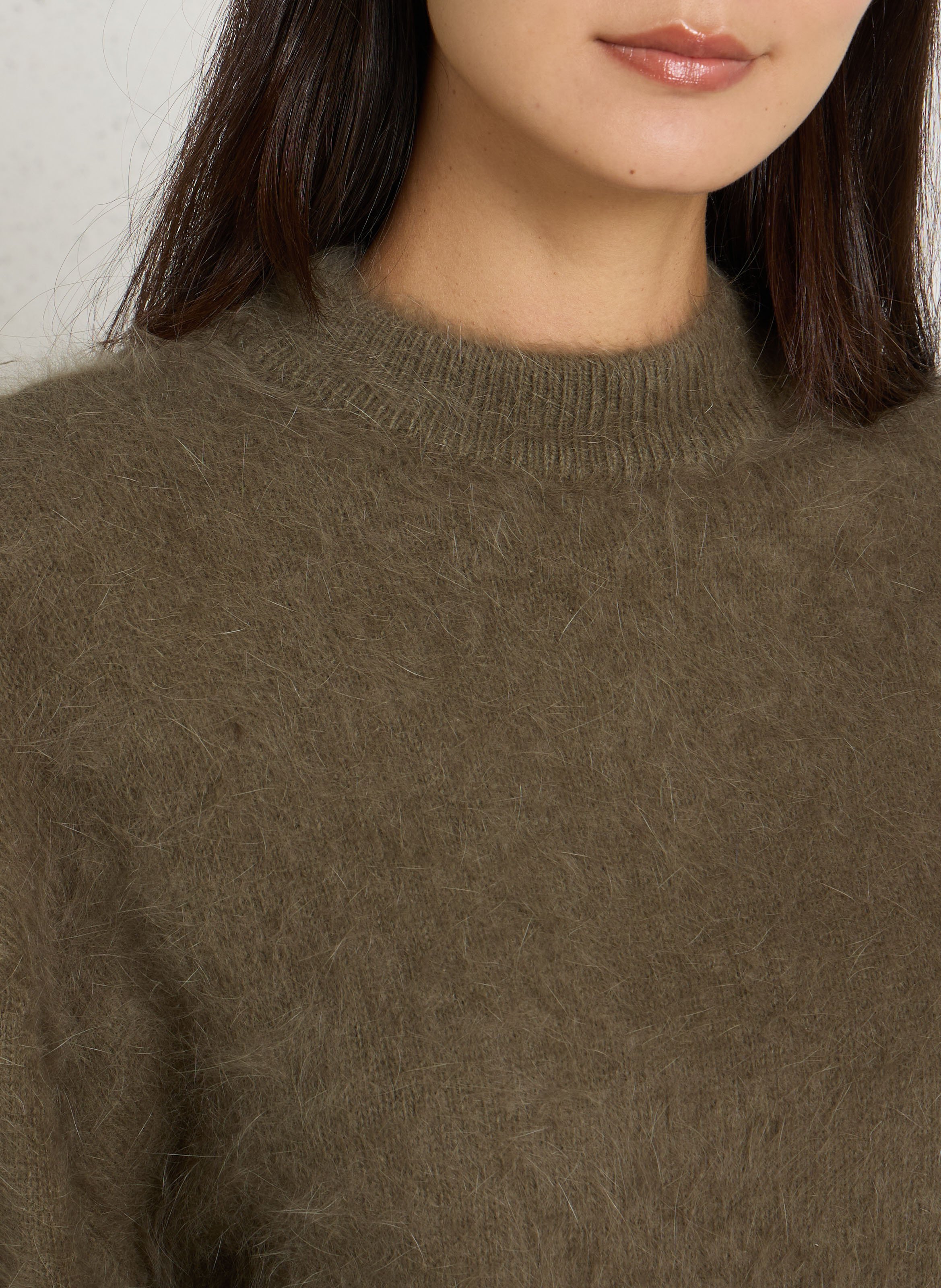 Straight cut in blended angora BELLEROSE Khaki