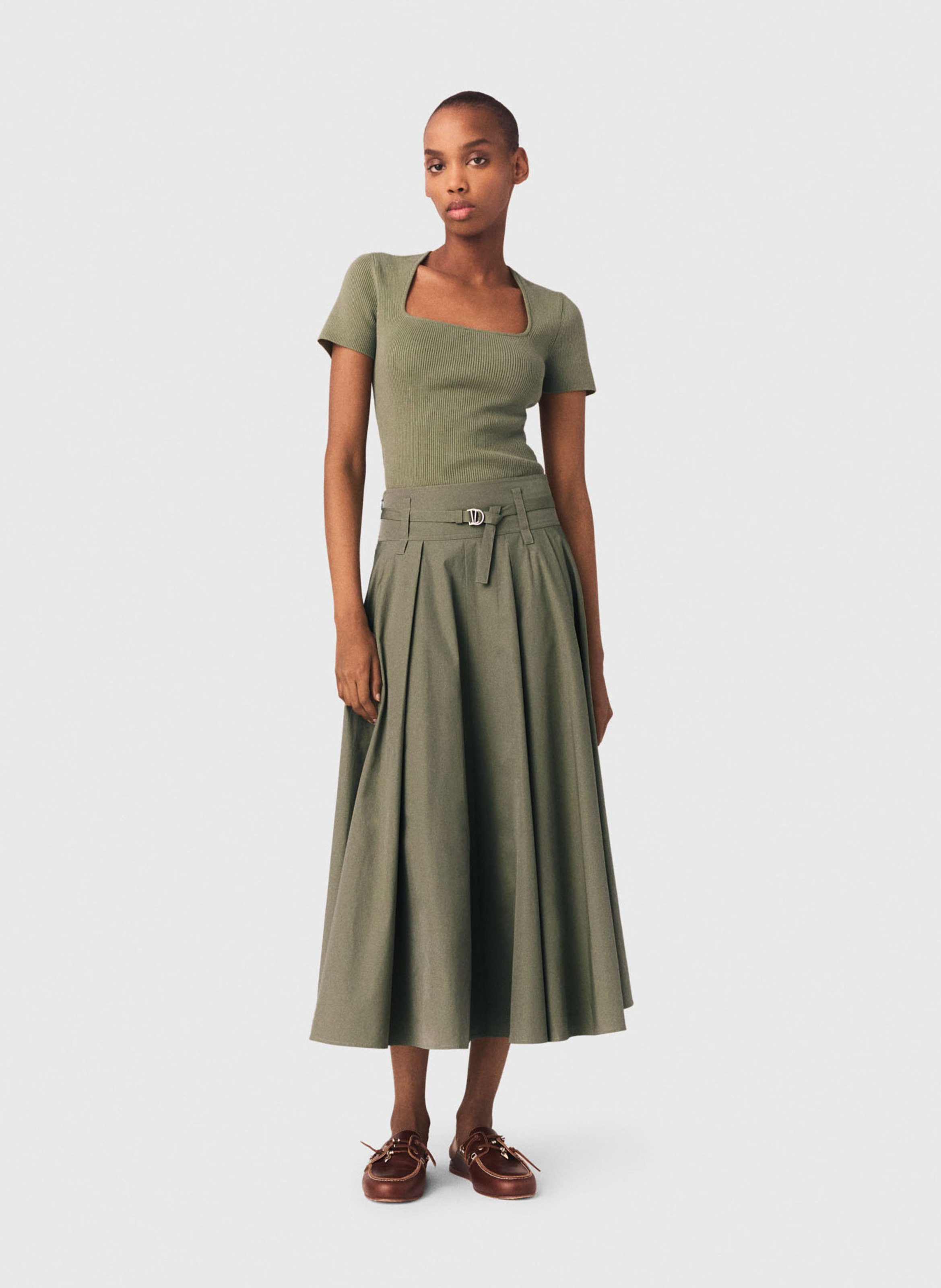 Aansluitend T-shirt met vierkante hals in gemengd katoen MAJE Kaki