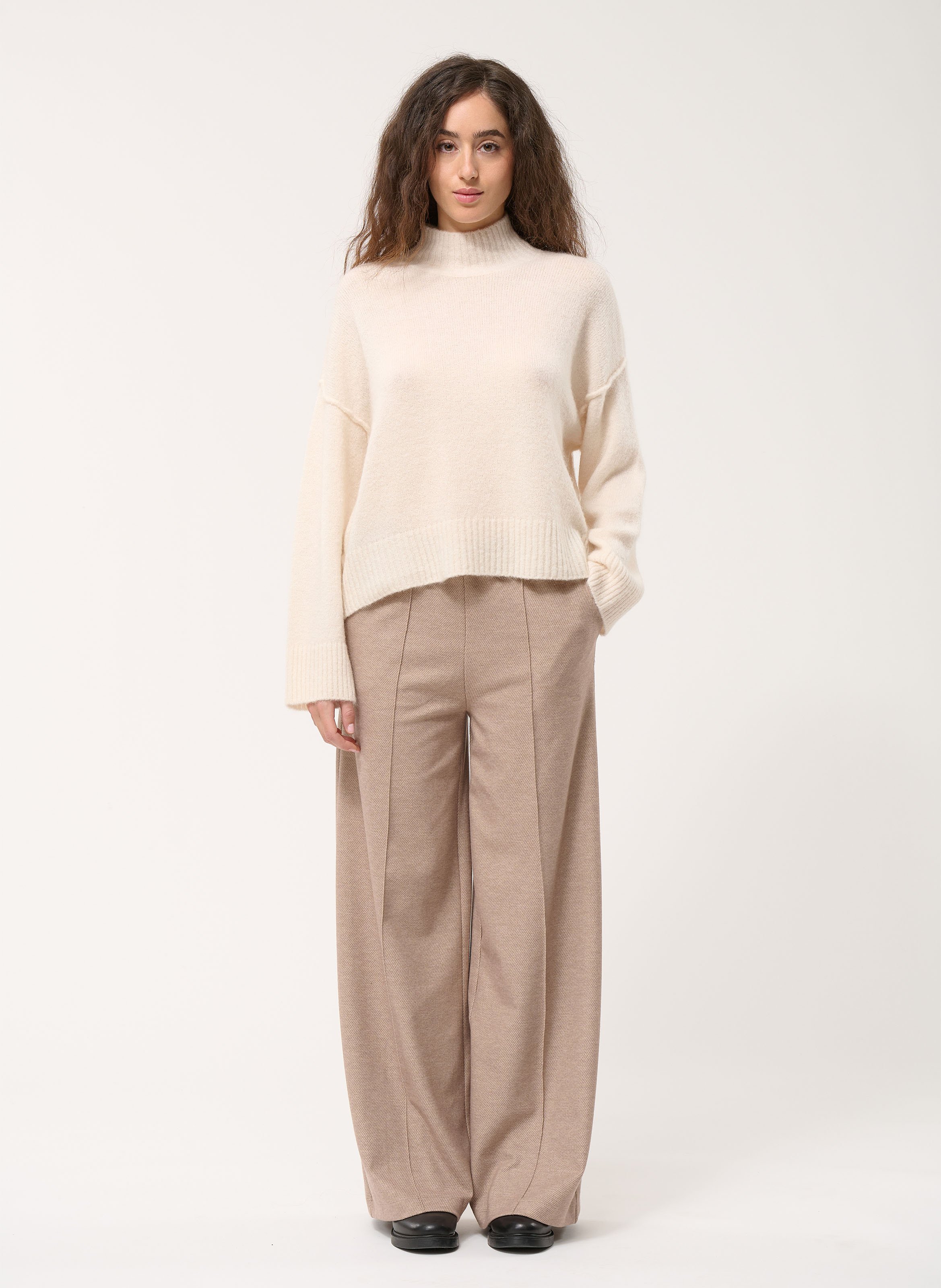 Pull col rond  HUMILITY Blanc