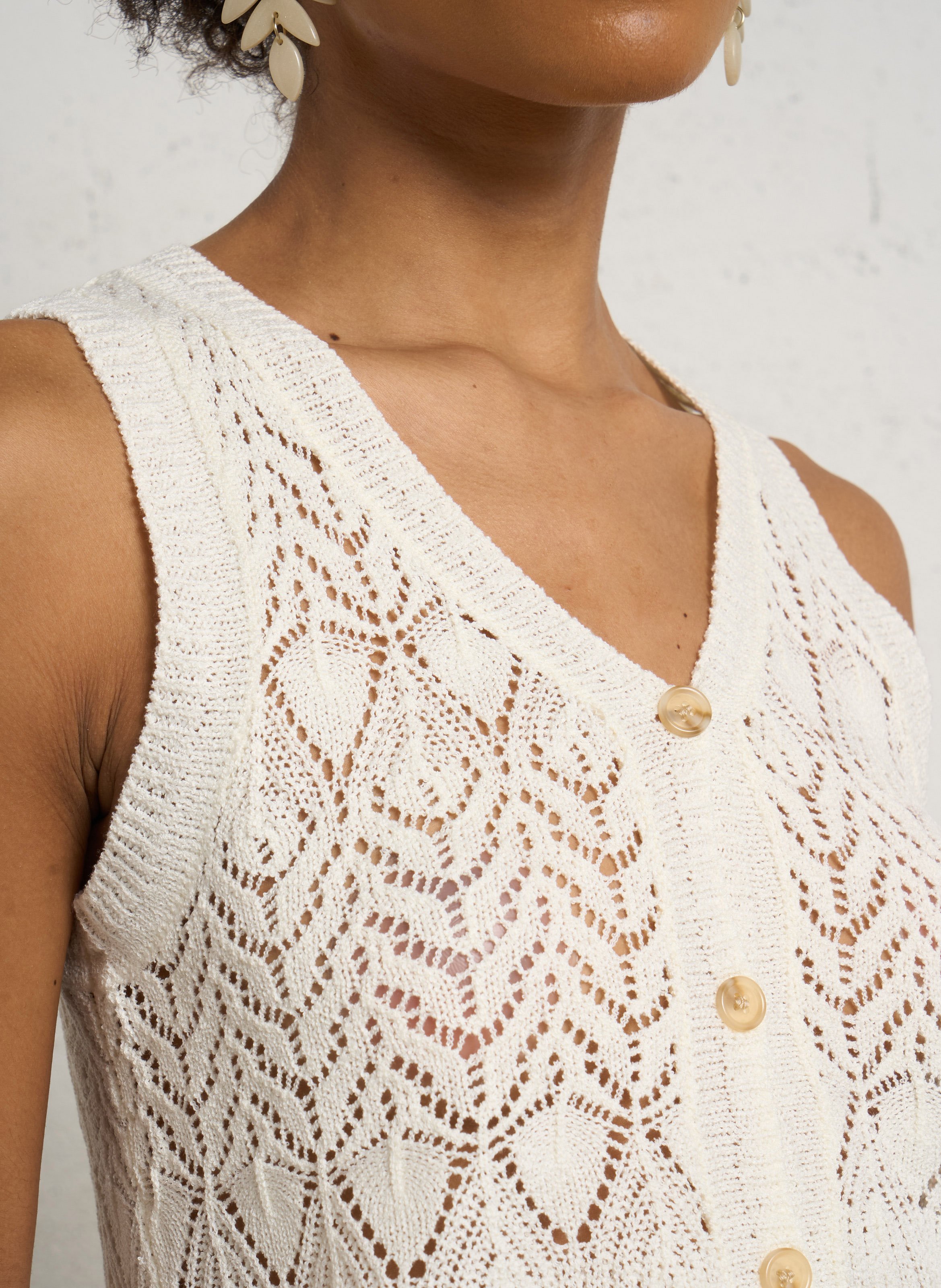 Top sans manches col V en crochet SEE U SOON Blanc