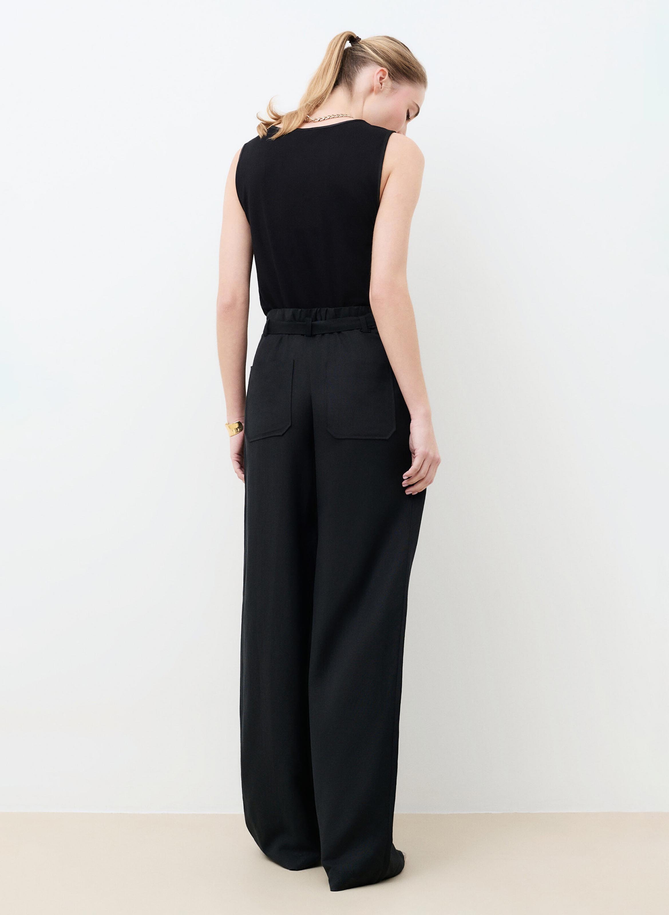 Top ample col rond satiné CAROLL Noir