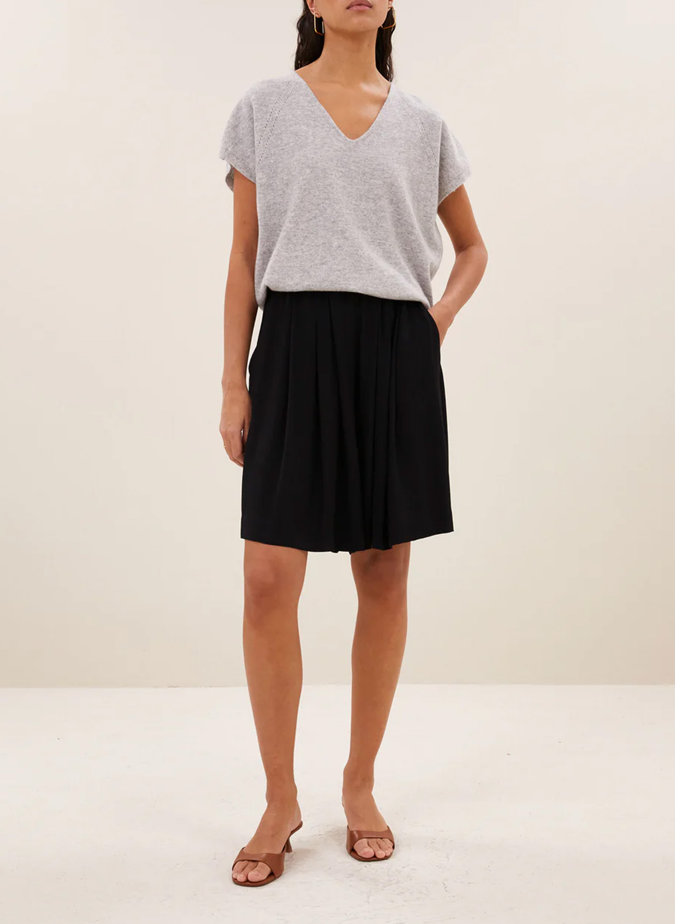 Oversize-Pullover aus Wolle BY BAR Grau