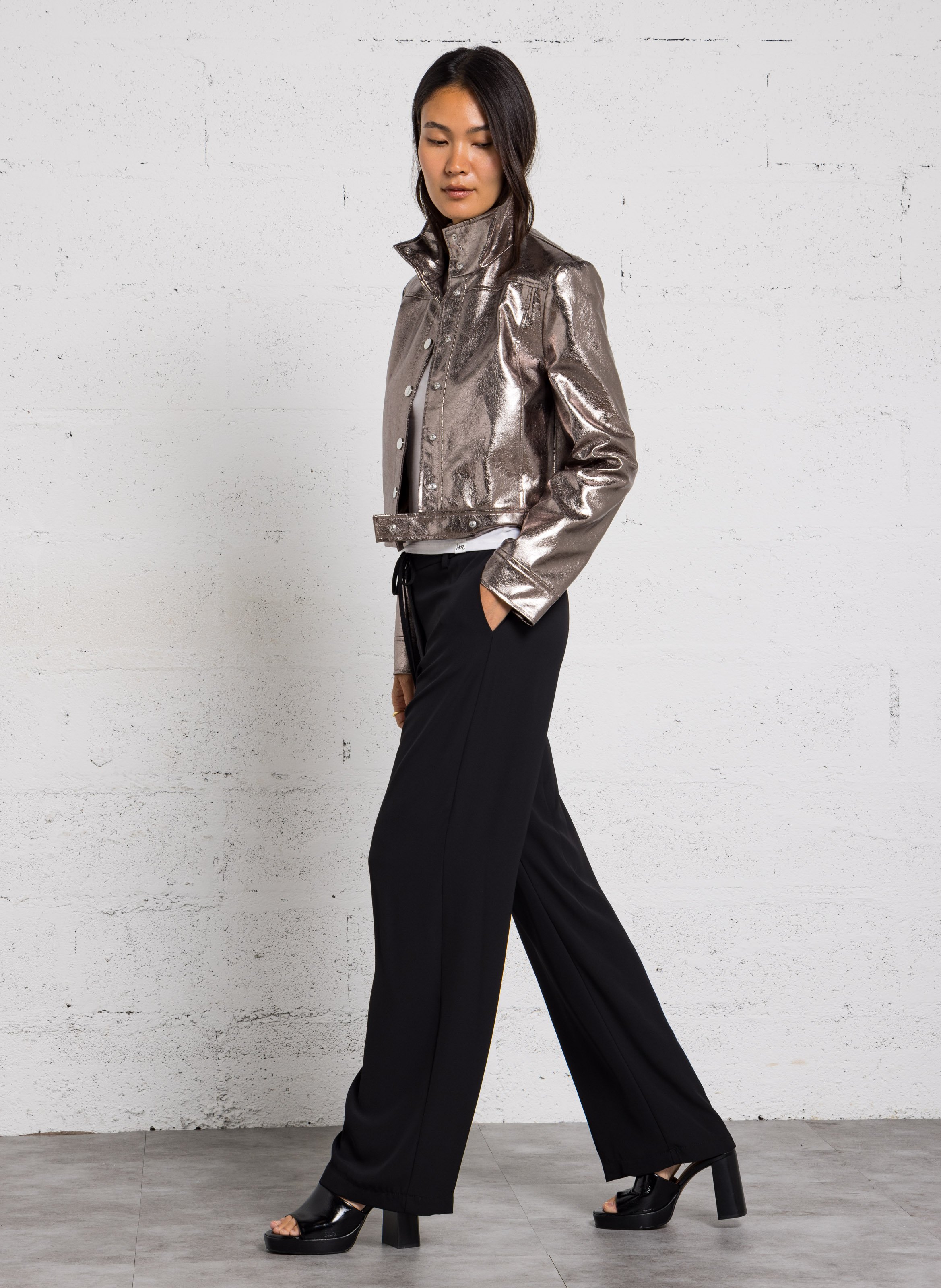 Straight metallic jacket with a high collar IMPERIAL Silver