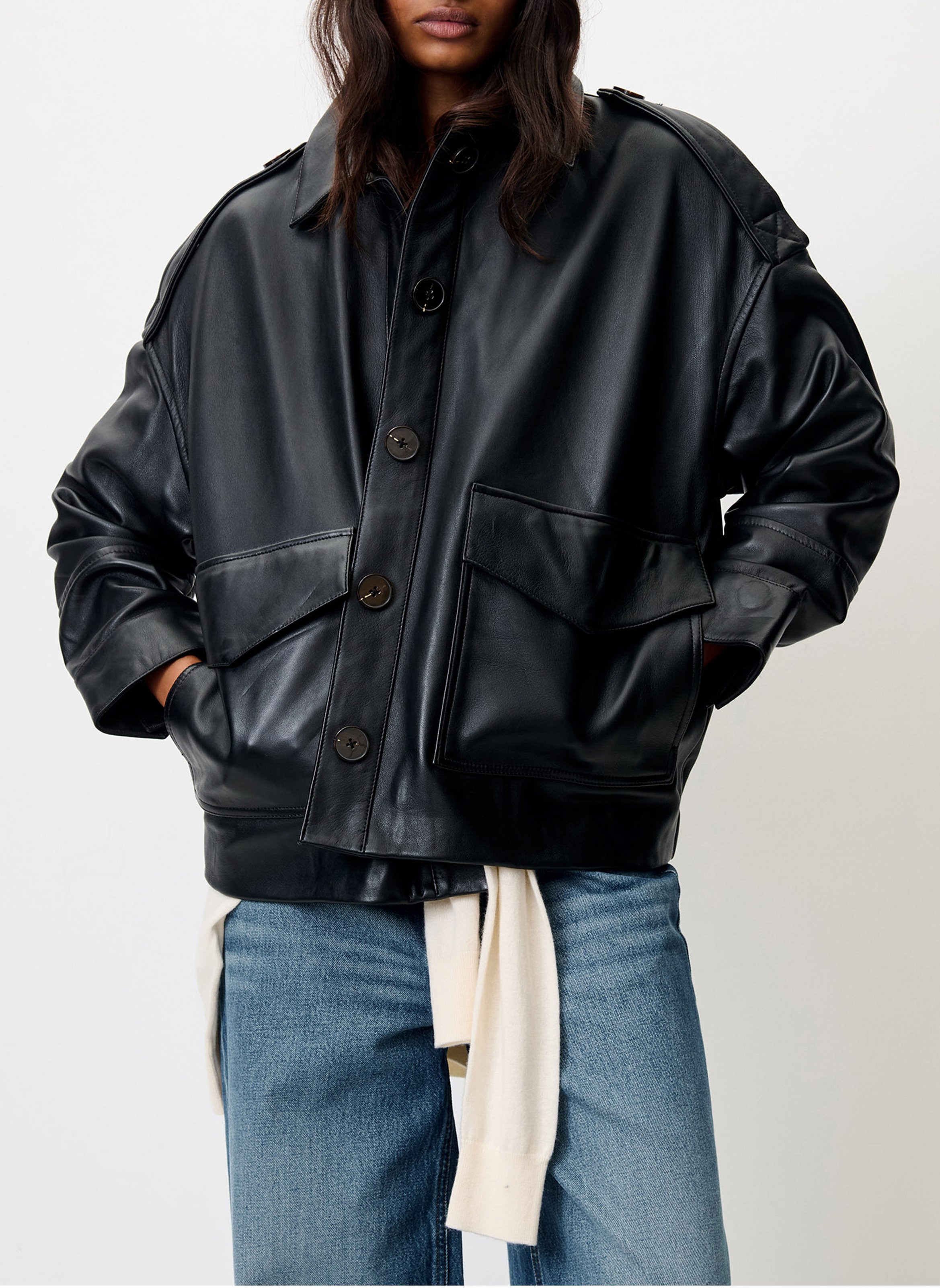 Weite Lederjacke mit Knöpfen SESSUN