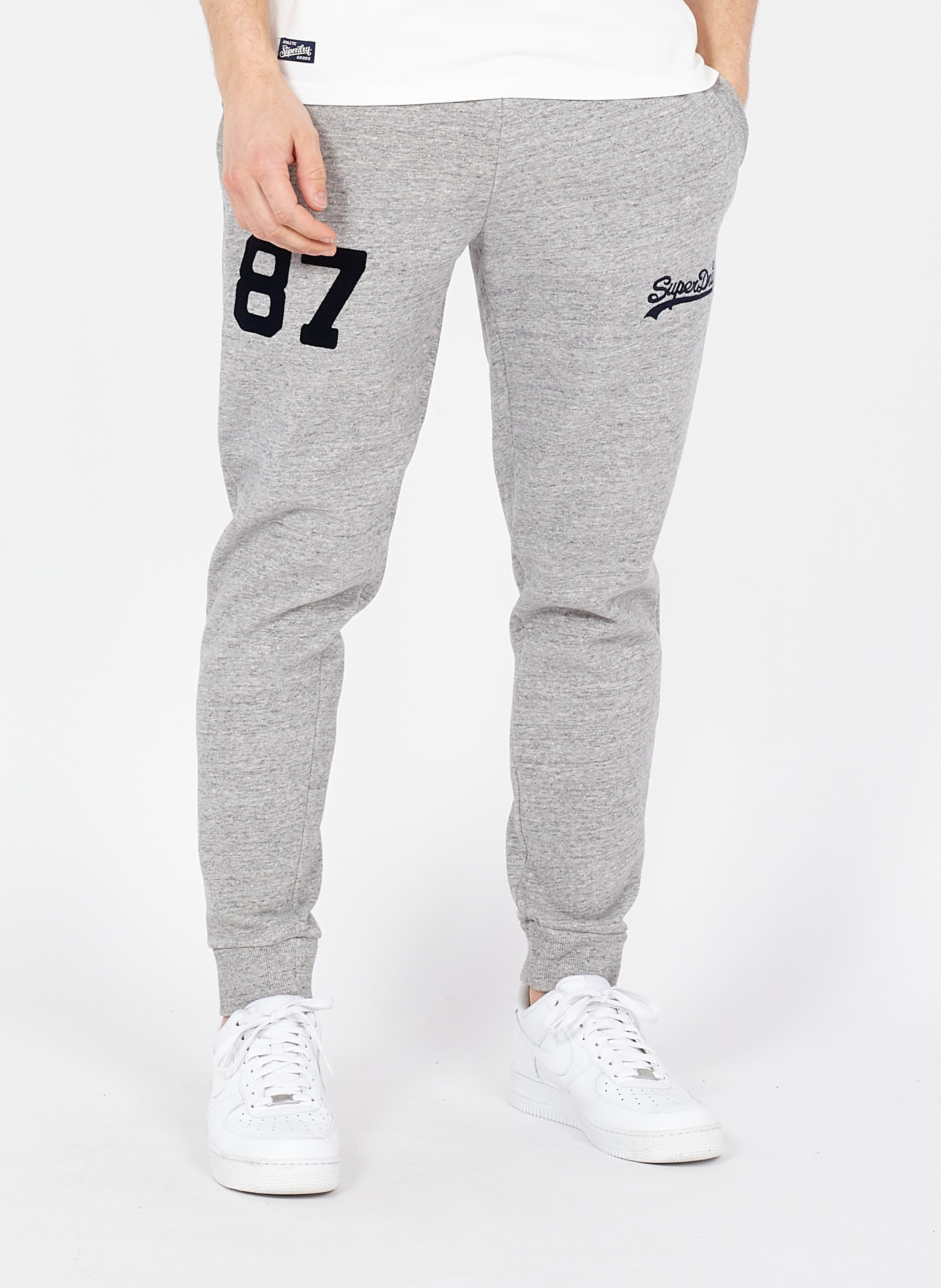 Jogging superdry 2024 homme