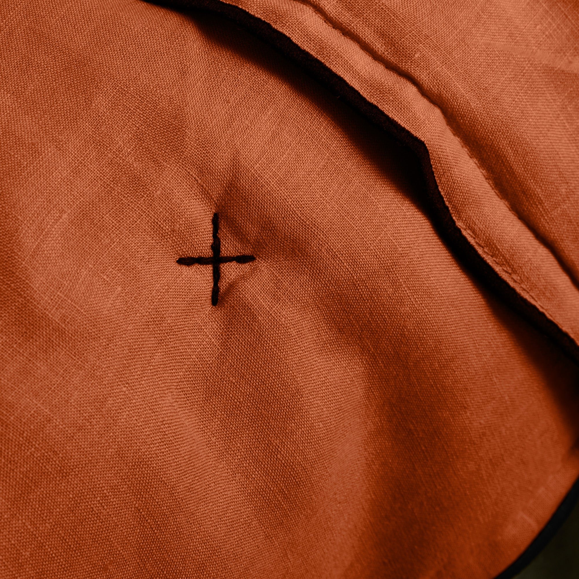 CARLINA - Quilted linen bedspread MADURA Orange