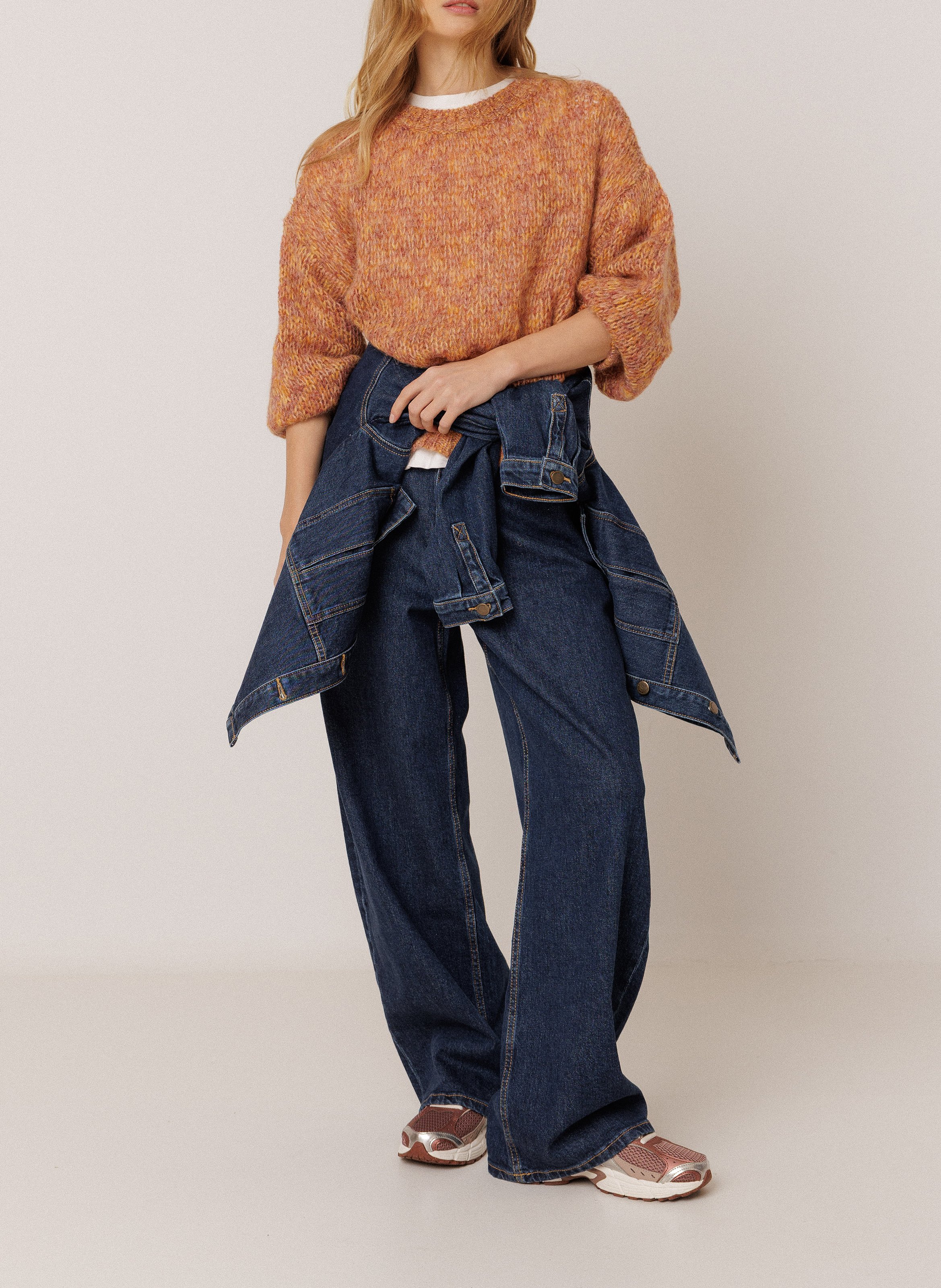 Round-neck oversized sweater INDI & COLD Pink