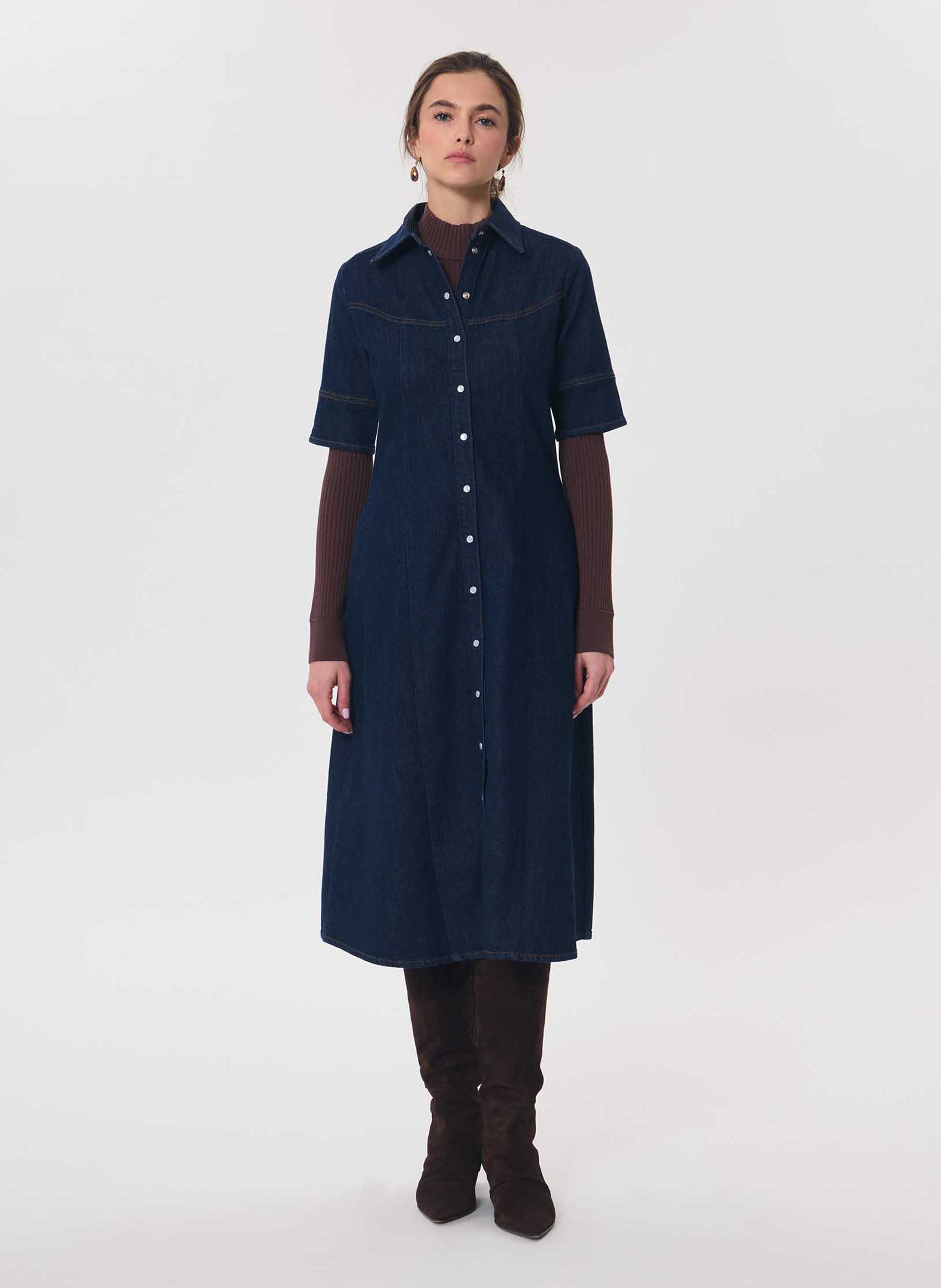 Ausgestelltes Midi-Kleid aus Denim TARA JARMON Blau
