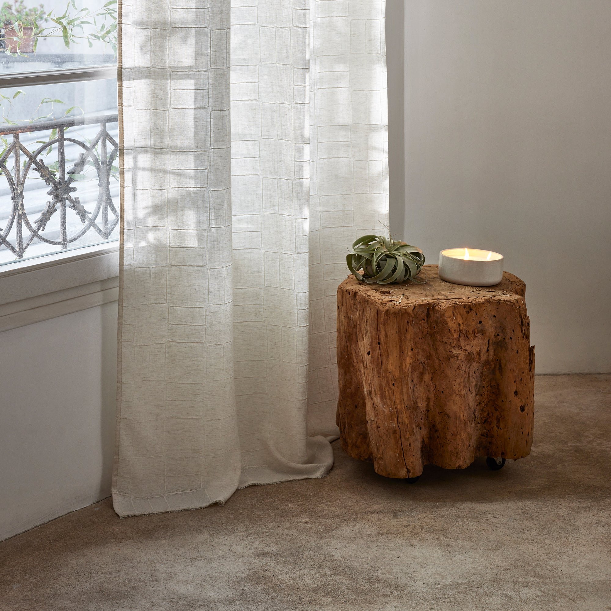 AQUARELA - Curtain with golden eyelets MADURA Beige