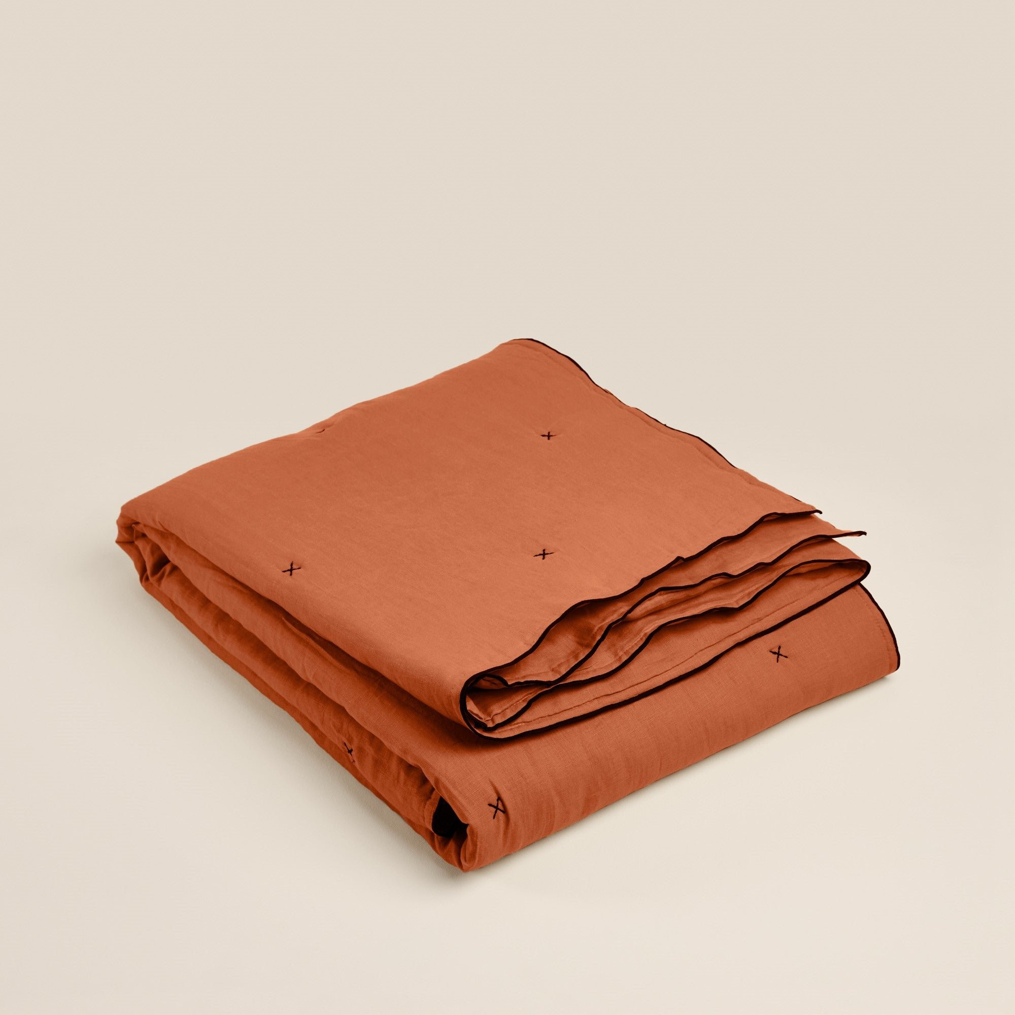 CARLINA - Quilted linen bedspread MADURA Orange