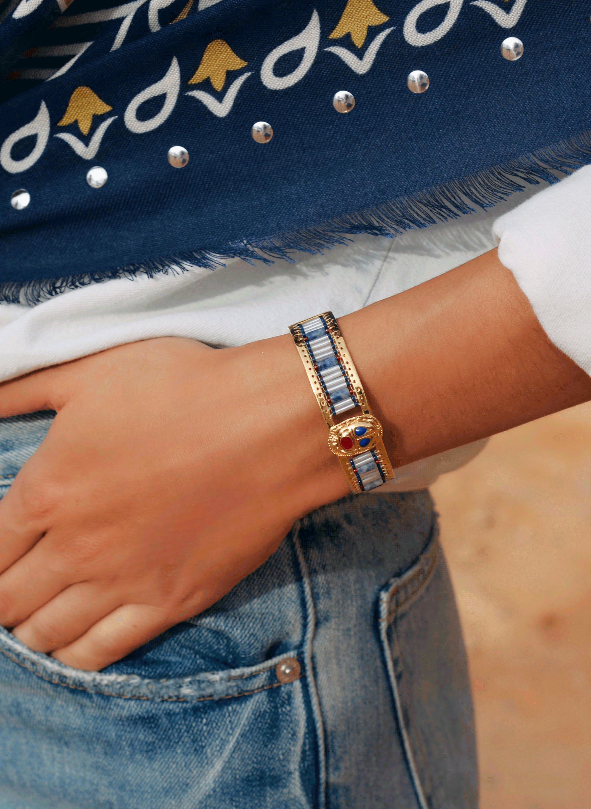 Woven bead bangle bracelet with central cabochon HIPANEMA Blue