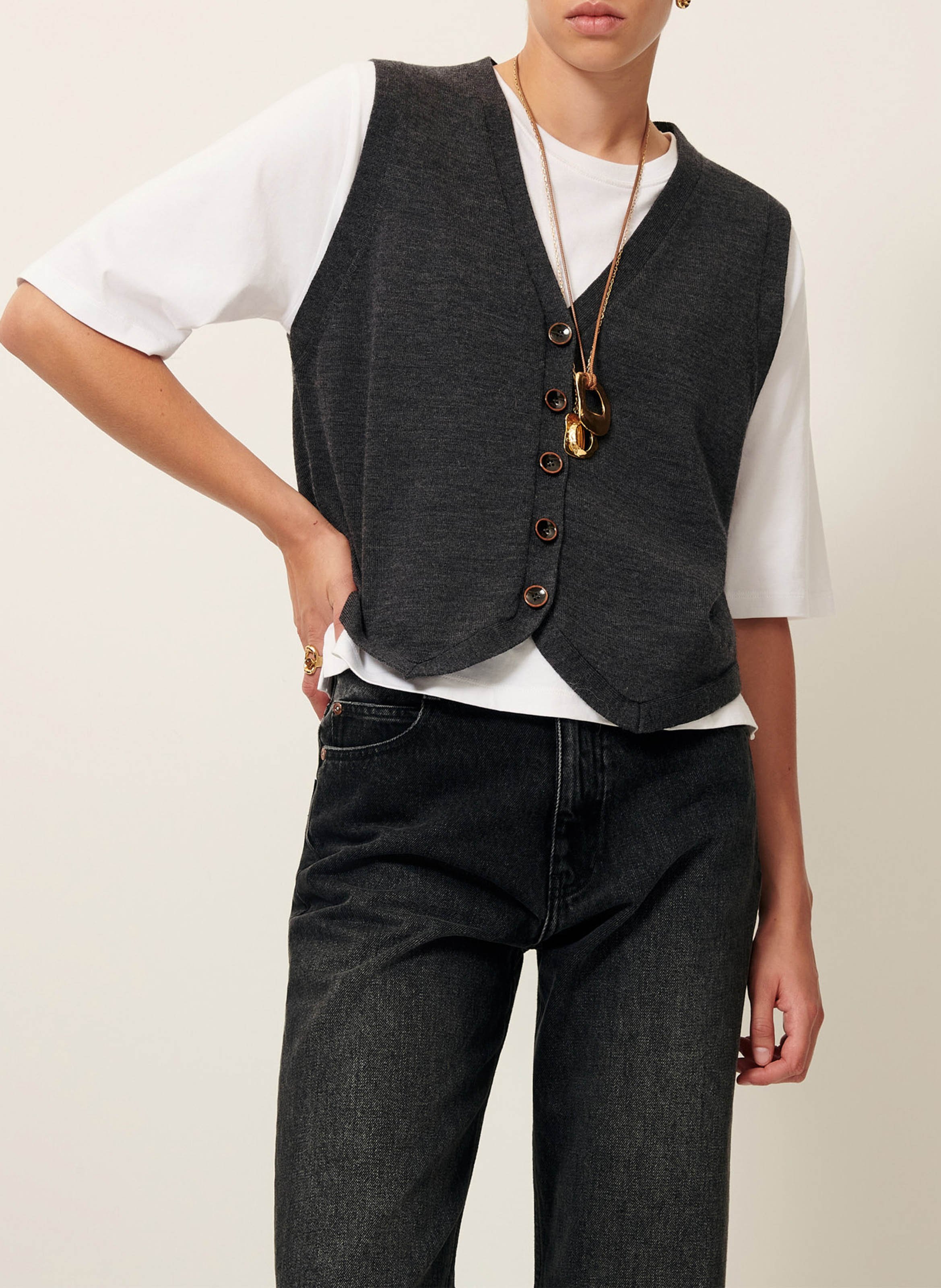 Svenland V-neck wool cardigan SESSUN Grey