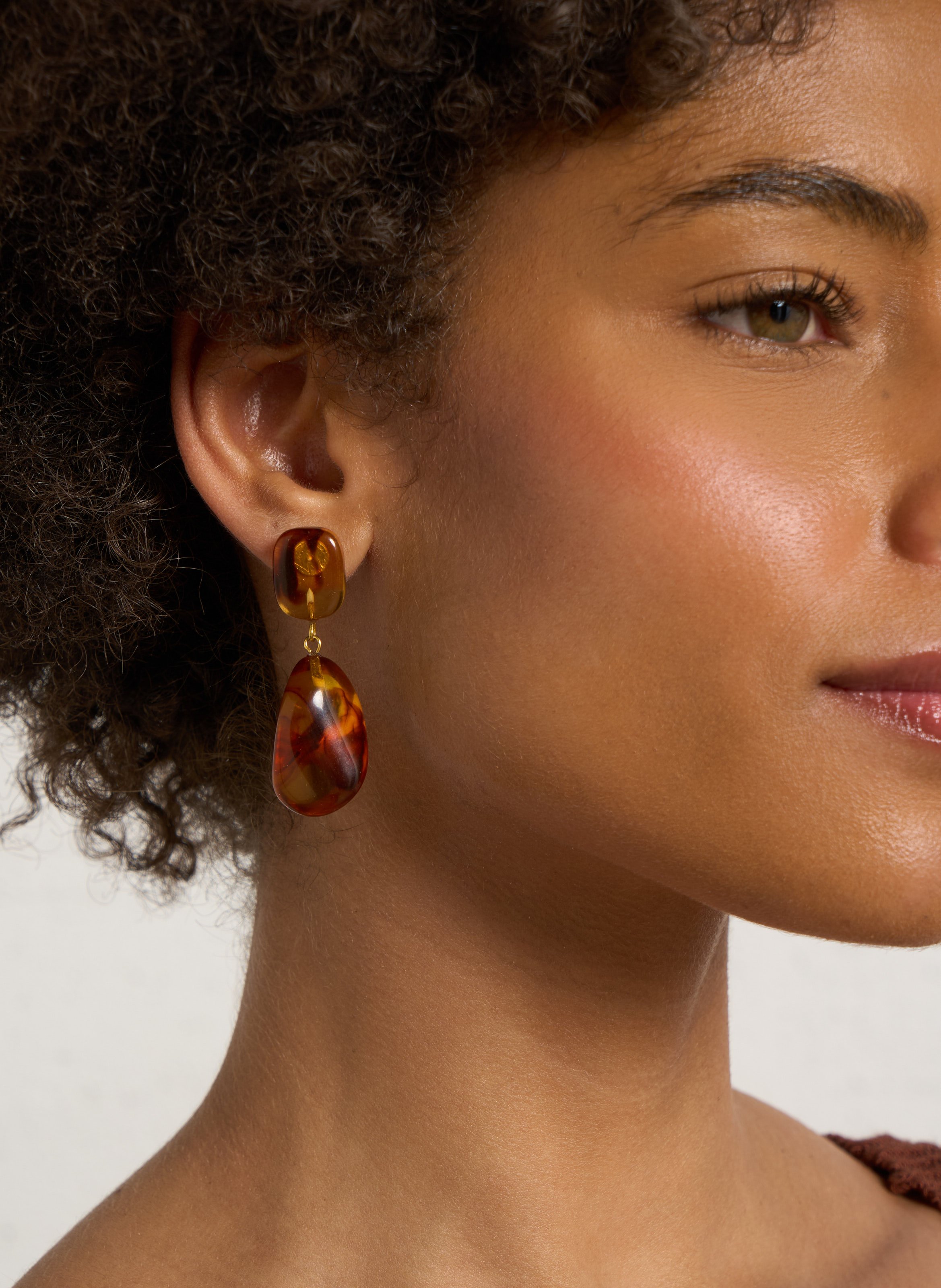 Tropfen-Ohrringe FEEKA Braun