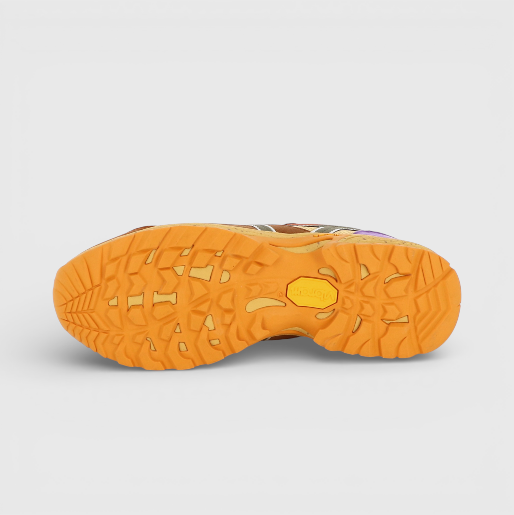 Baskets techniques et durables MEEKO Beige