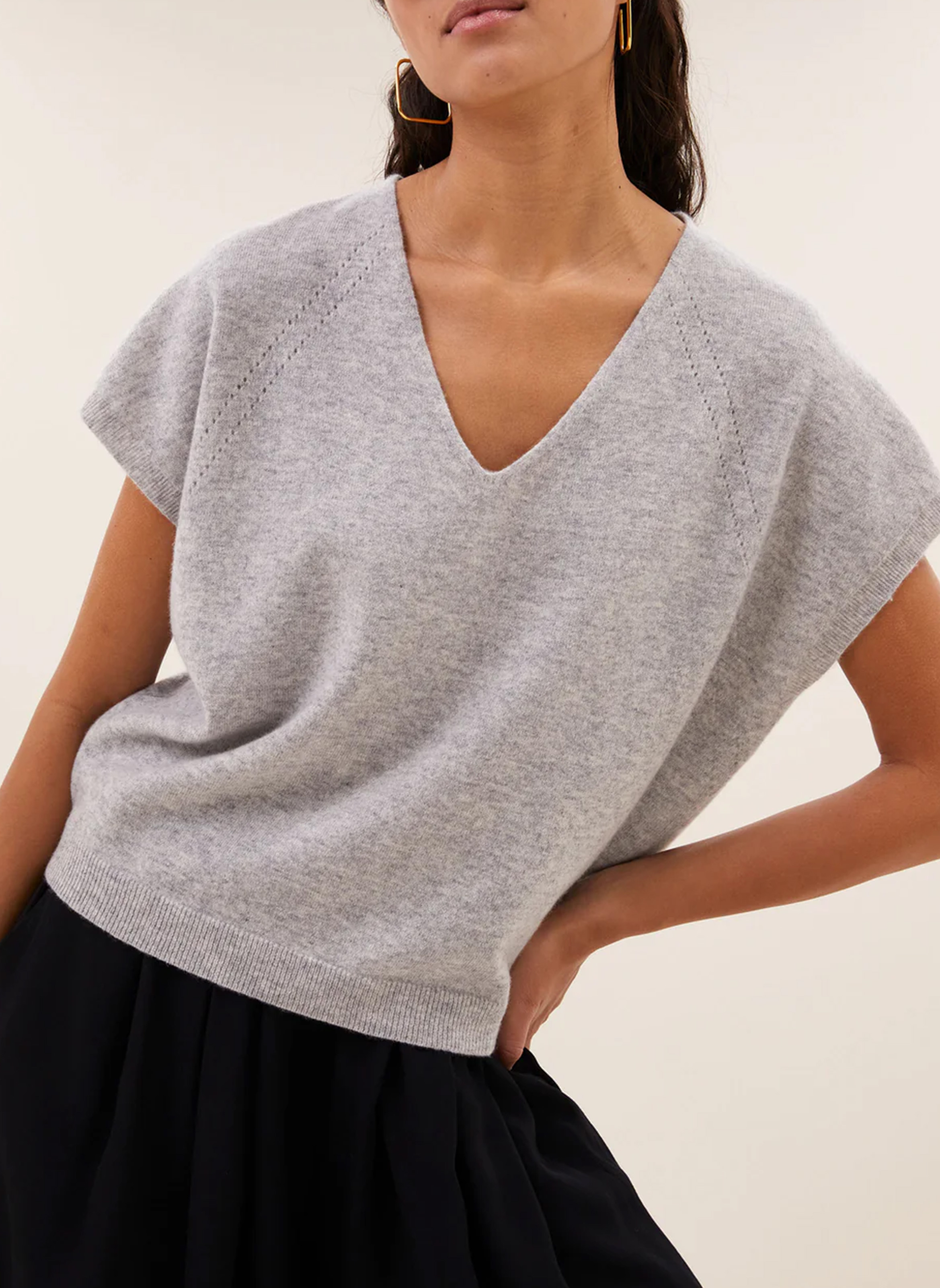 Oversize-Pullover aus Wolle BY BAR Grau