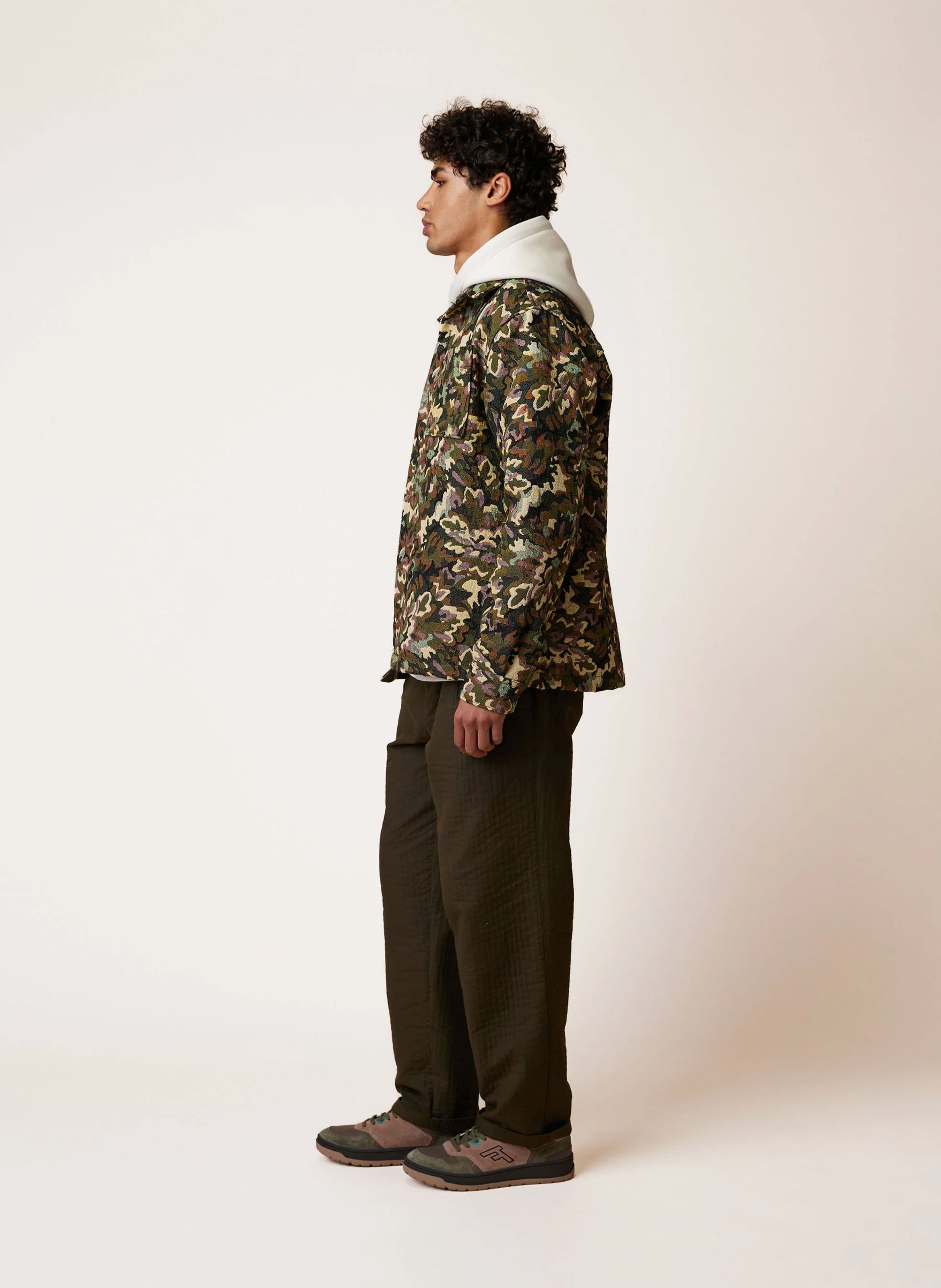 Gerade geschnittene Bluse mit Print FAGUO Khaki