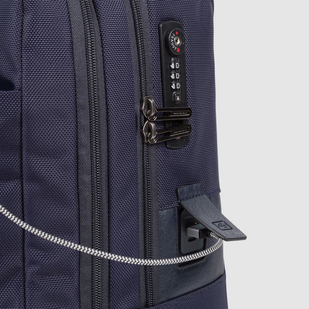 Rolling laptop and iPad® bag in recycled fabric with USB and USB type-C ports PIQUADRO Black