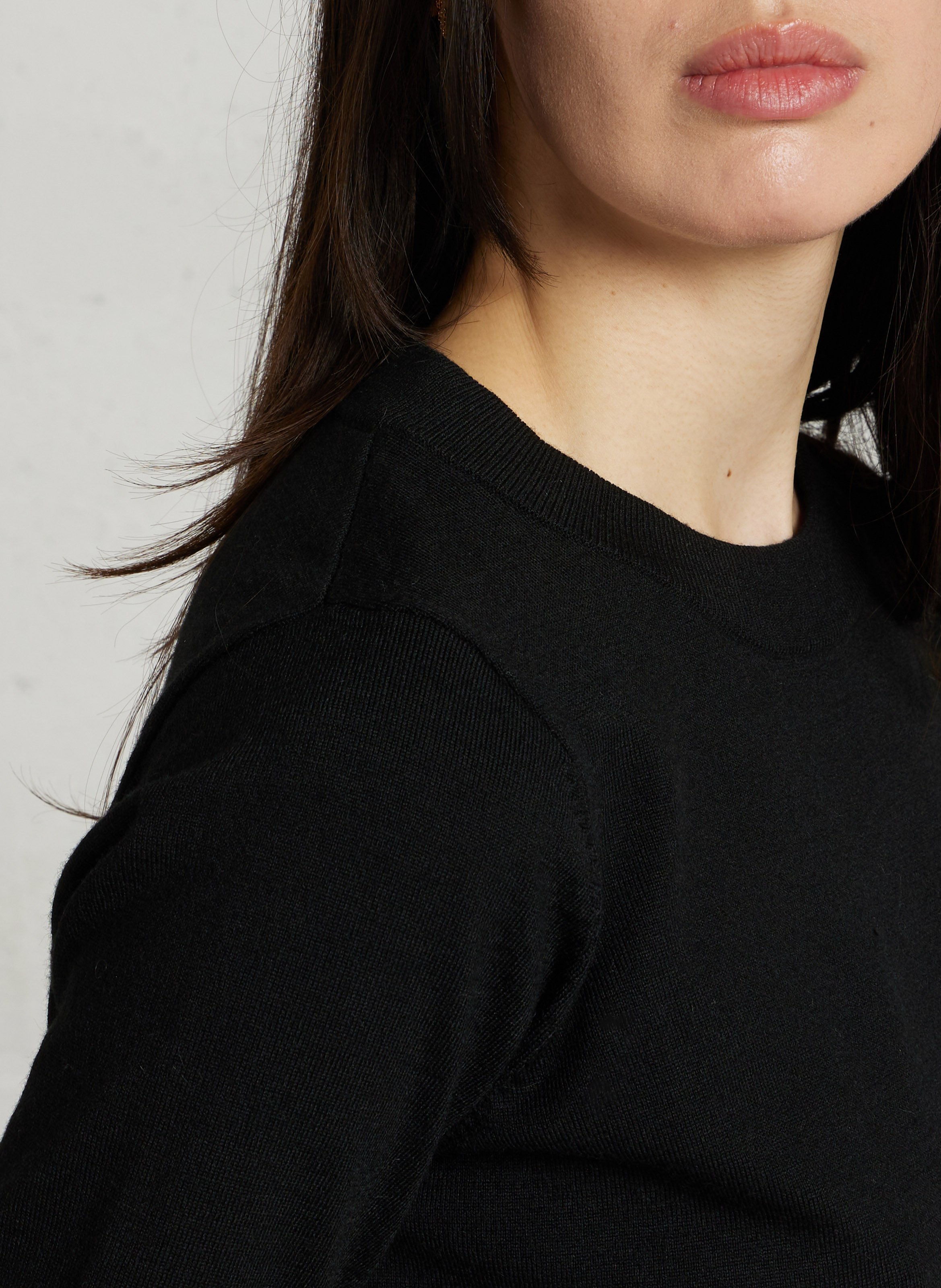 Rechte trui met ronde hals | materiaalblend MAISON 123 Zwart