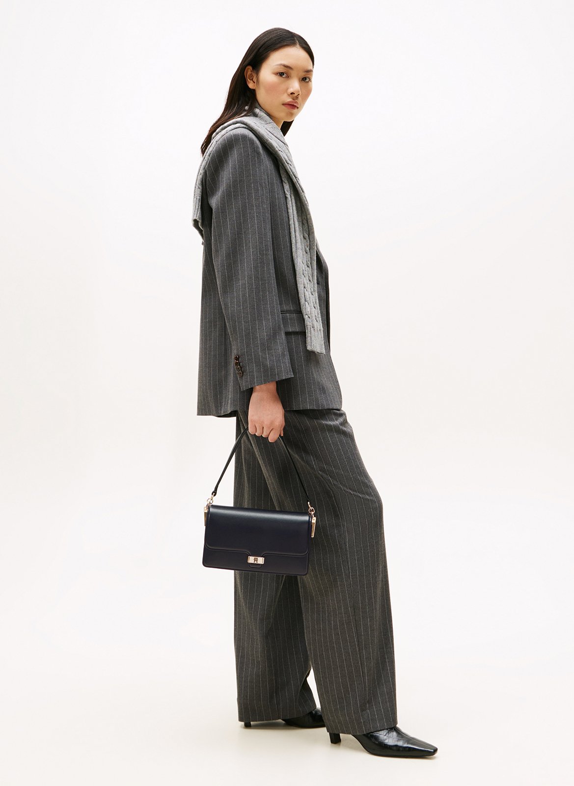 Solid color flap shoulder bag TOMMY HILFIGER Black